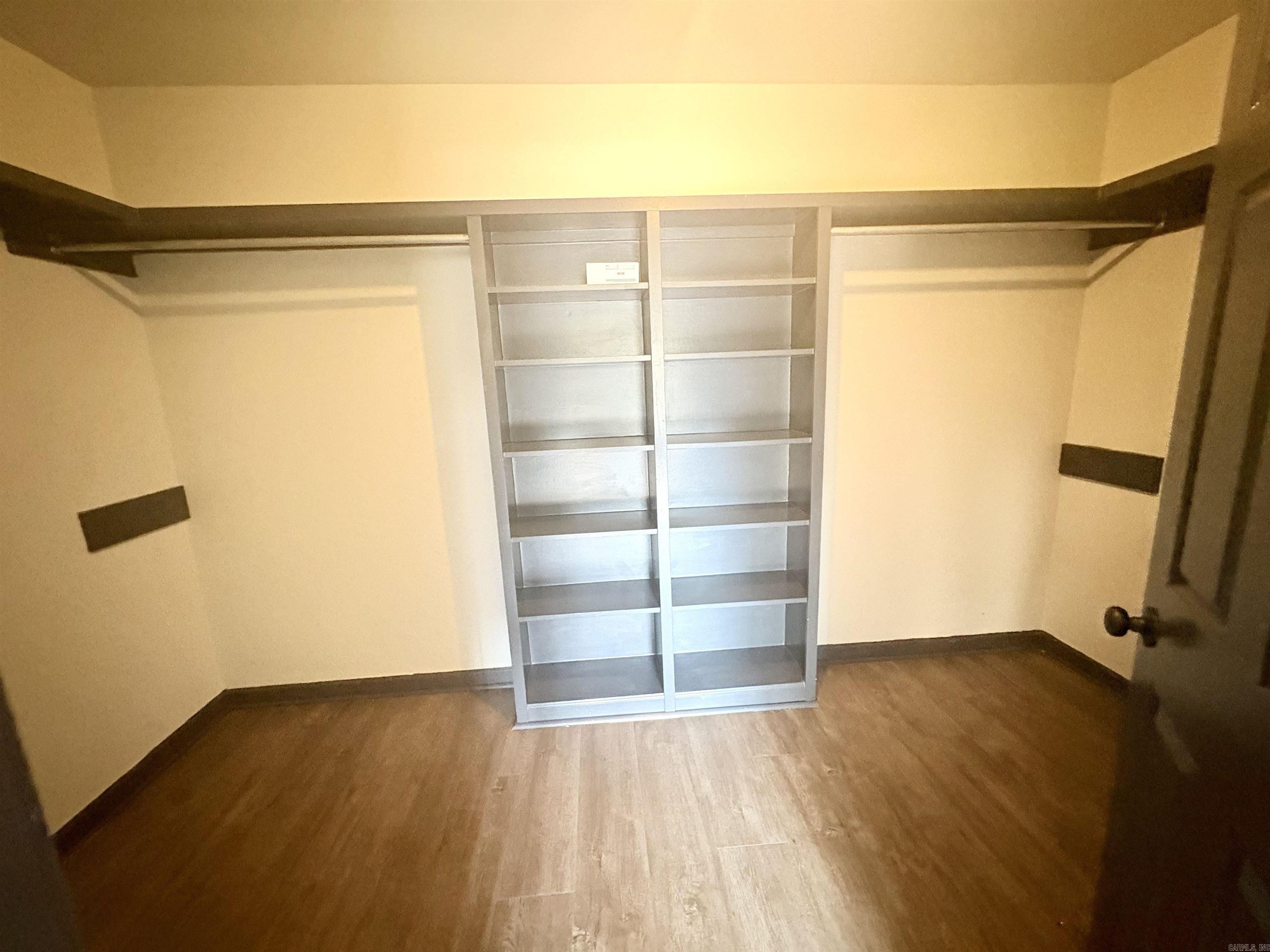 Rivermount - Residential Lease