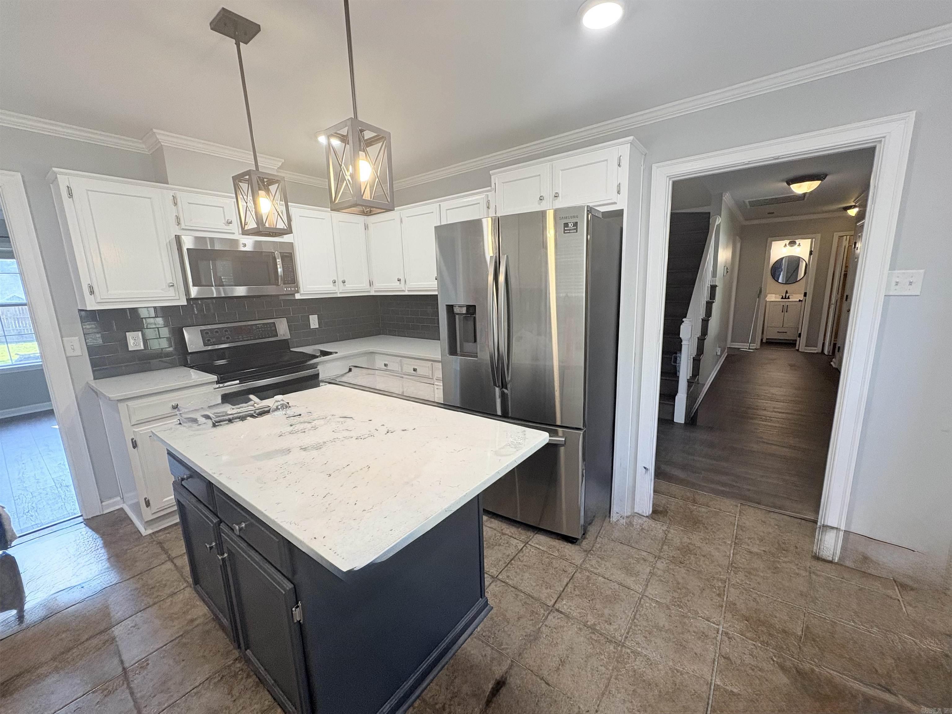 Rivermount - Residential Lease