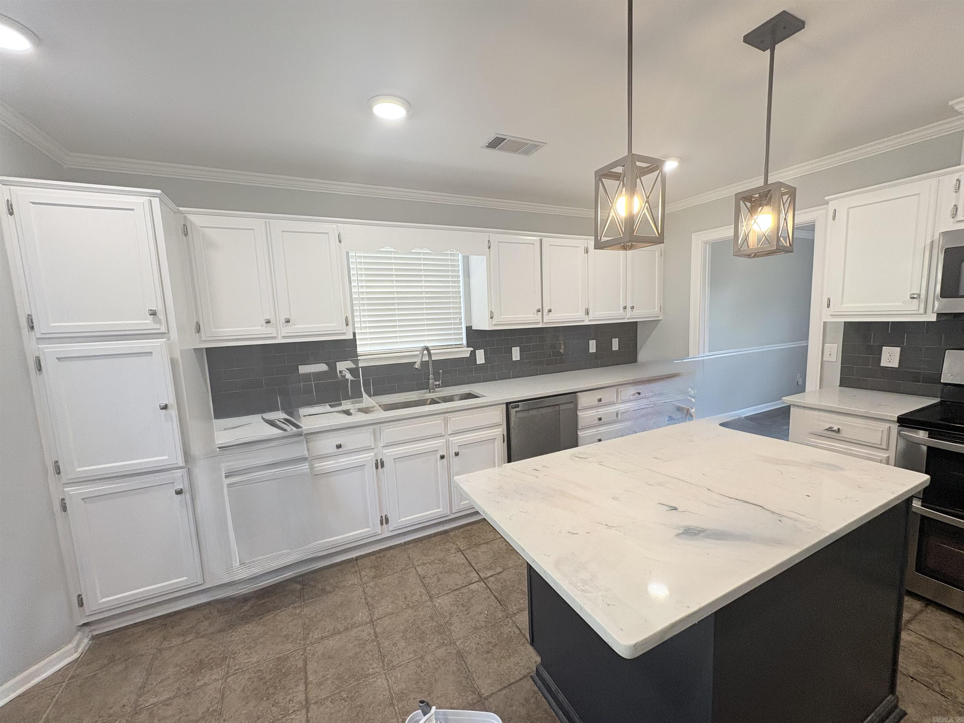 Rivermount - Residential Lease