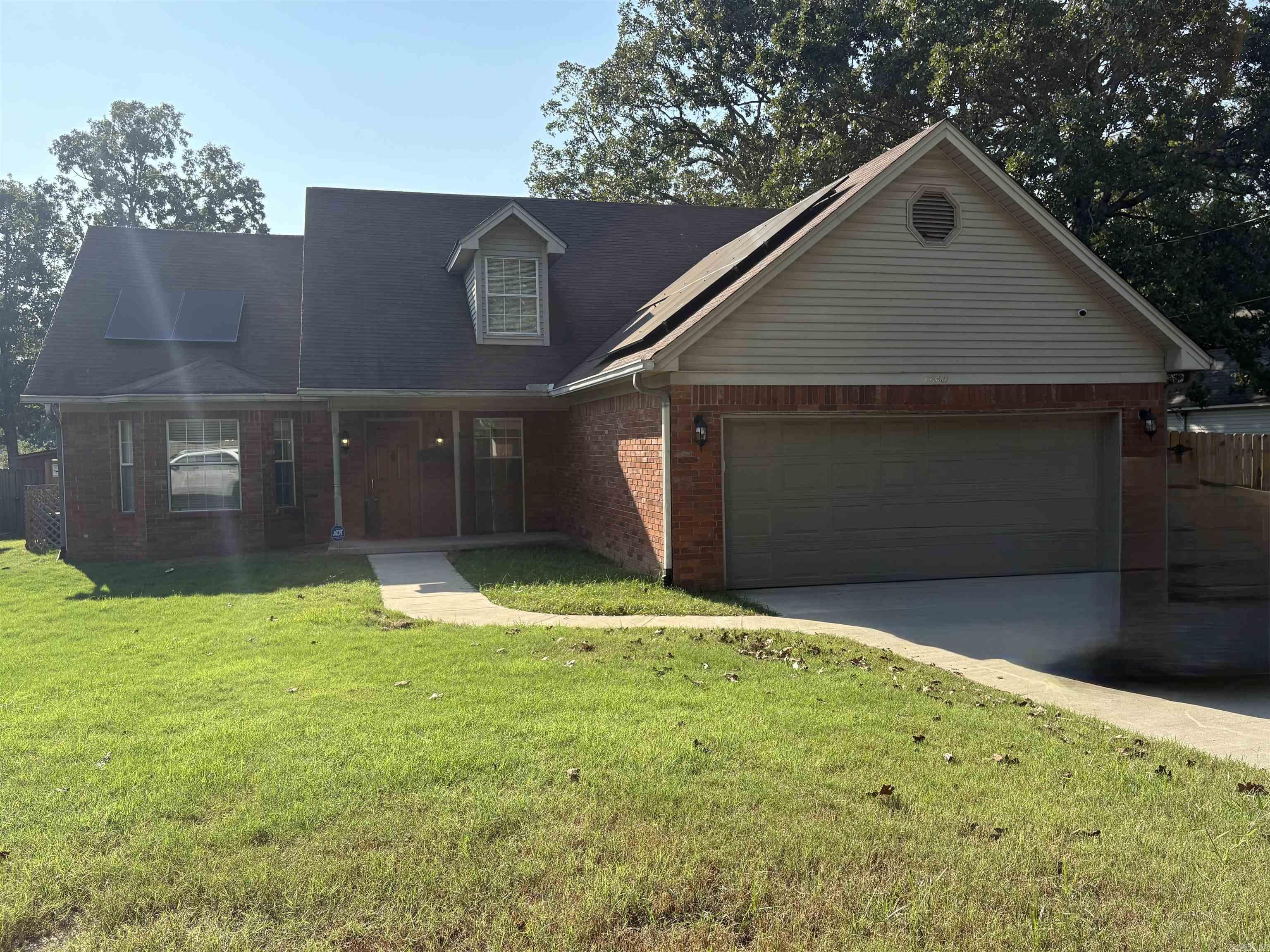 Three bedroom two bath updated home in an established neighborhood in Don Roberts school district. Updated kitchen. New hardwoods. New AC. Fresh paint. Fully fenced large backyard. 2 car garage. Solar panels so renter pays low electric bill. Great family home!