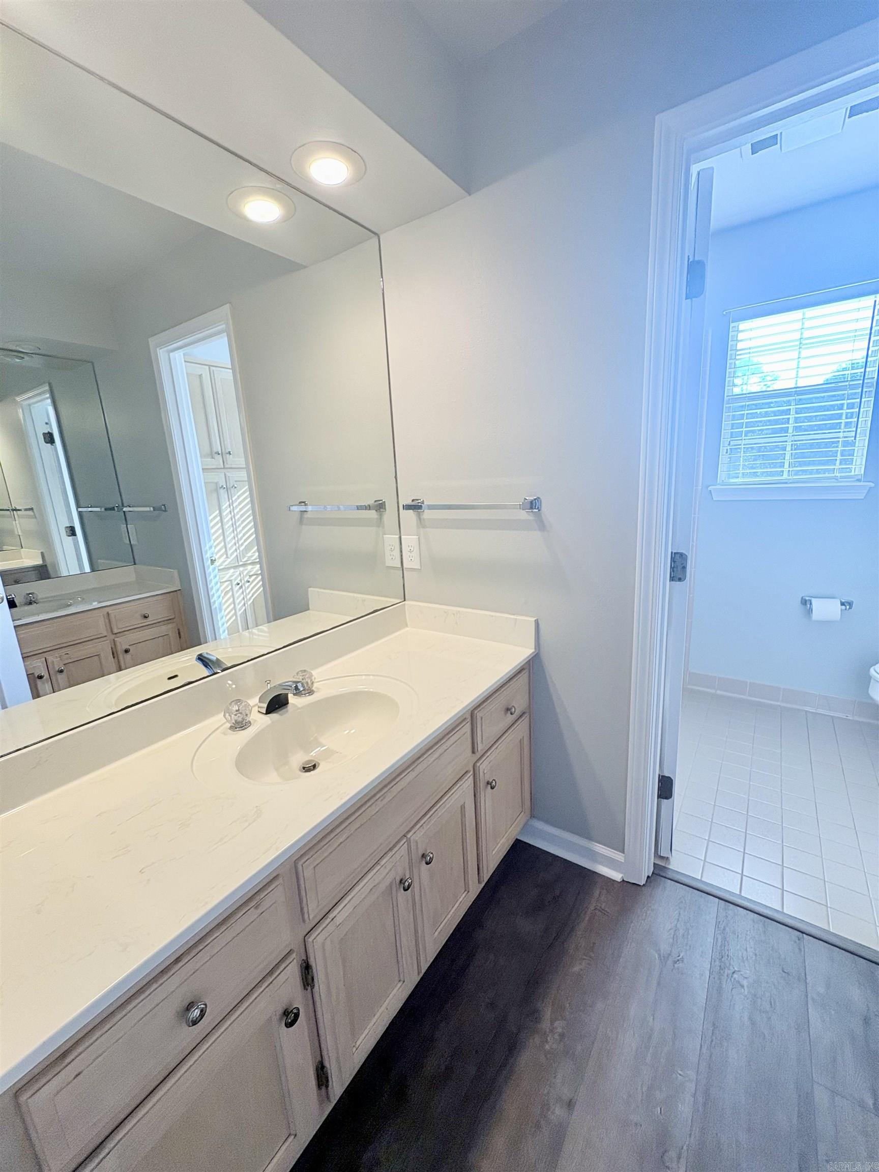 Rivermount - Residential Lease