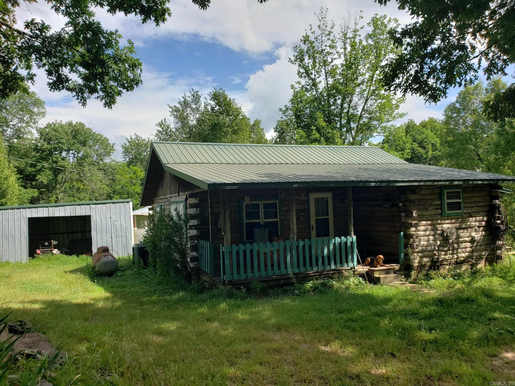 HECTOR BY SECTIONS - Residential