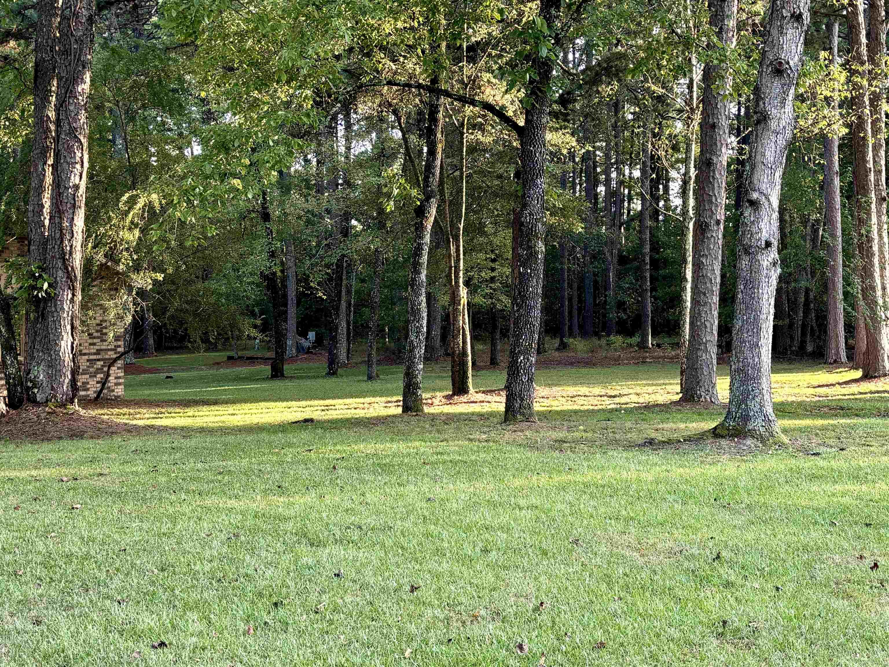 LAKE KRISLOR - Residential