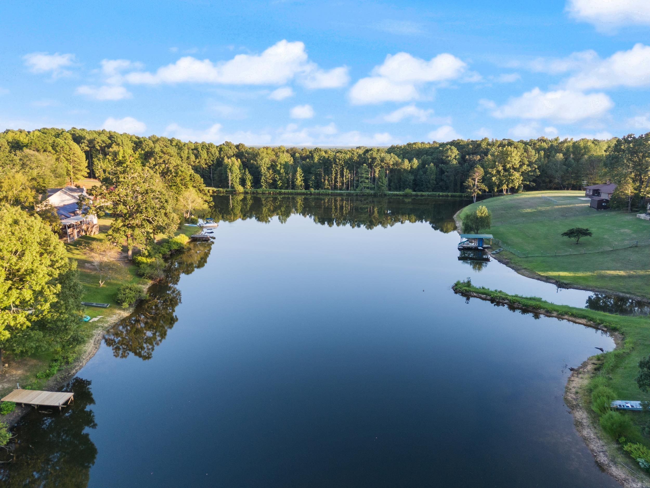 LAKE KRISLOR - Residential