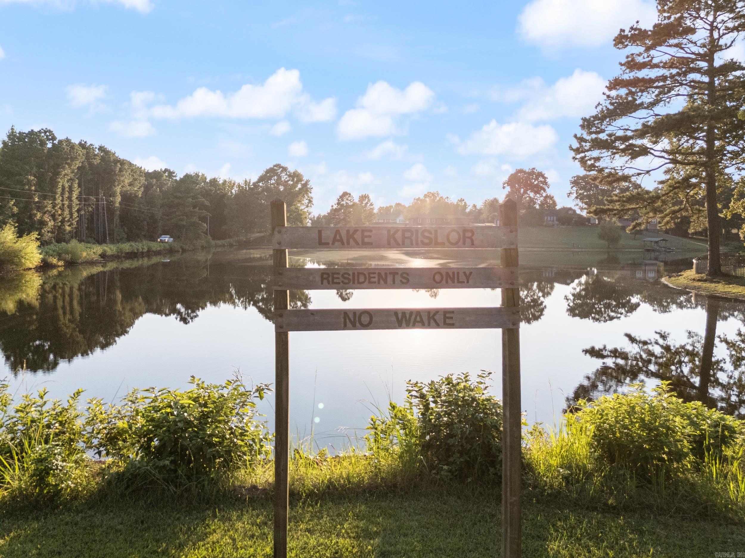 LAKE KRISLOR - Residential