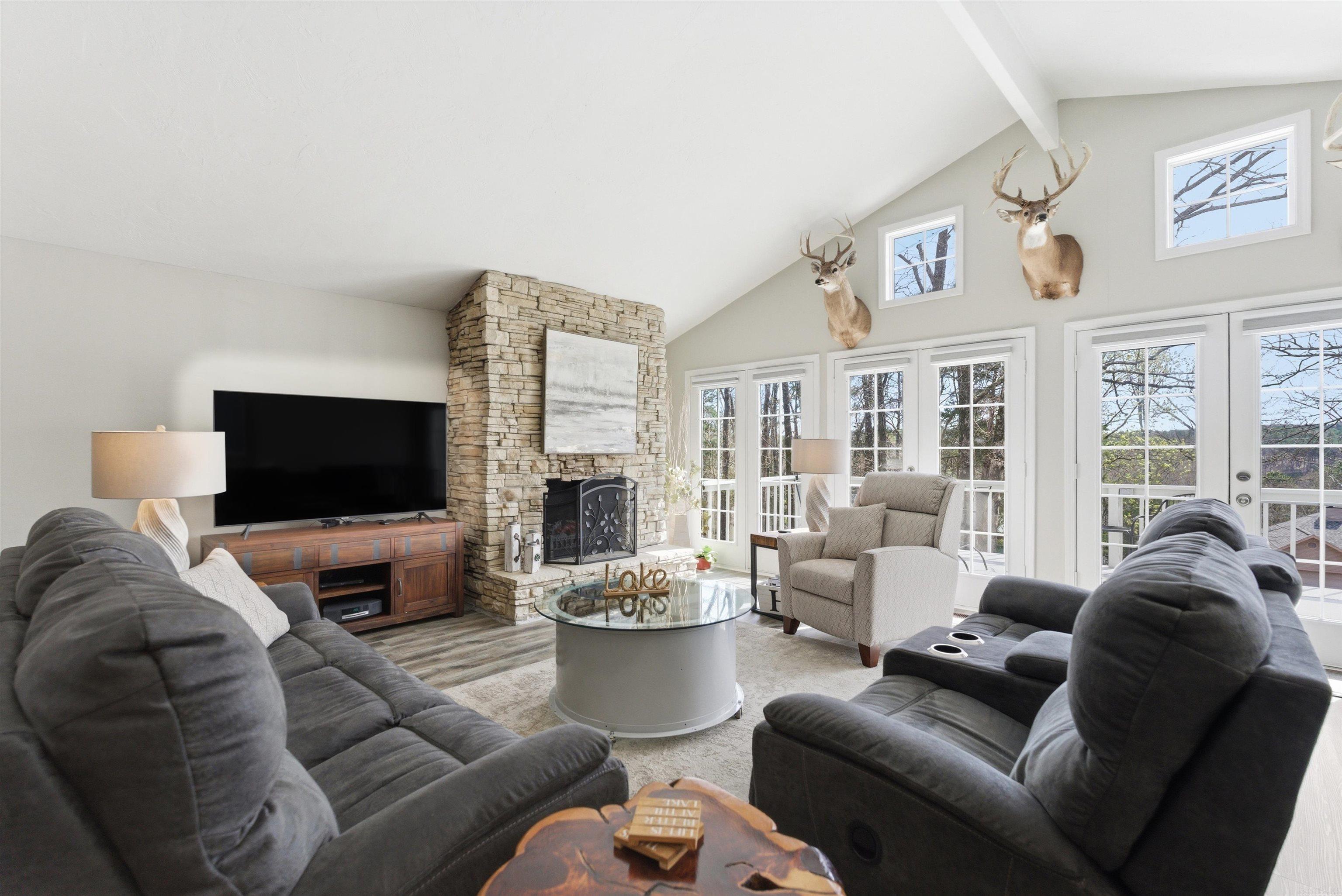 BELMONT ACRES - Residential