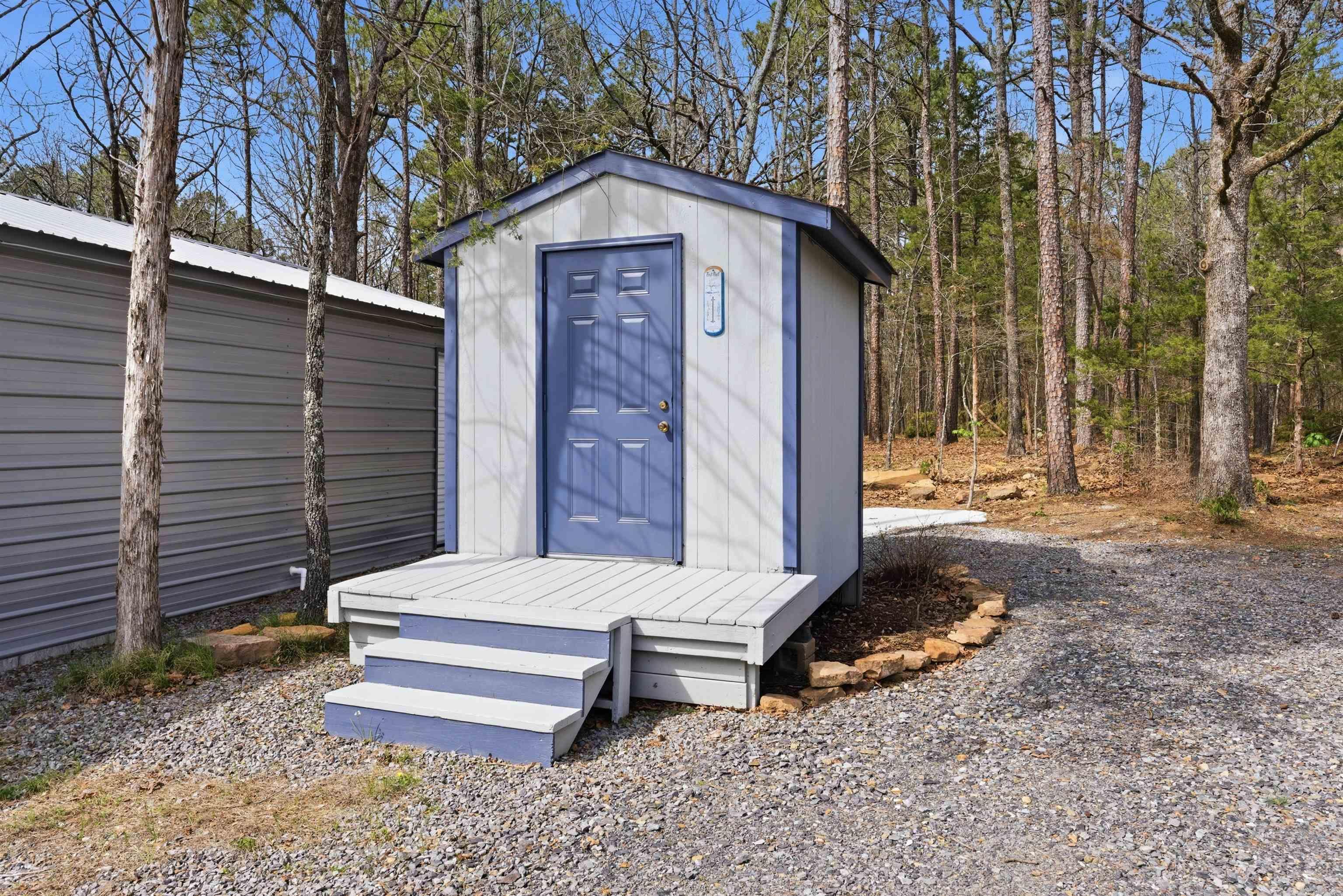 BELMONT ACRES - Residential