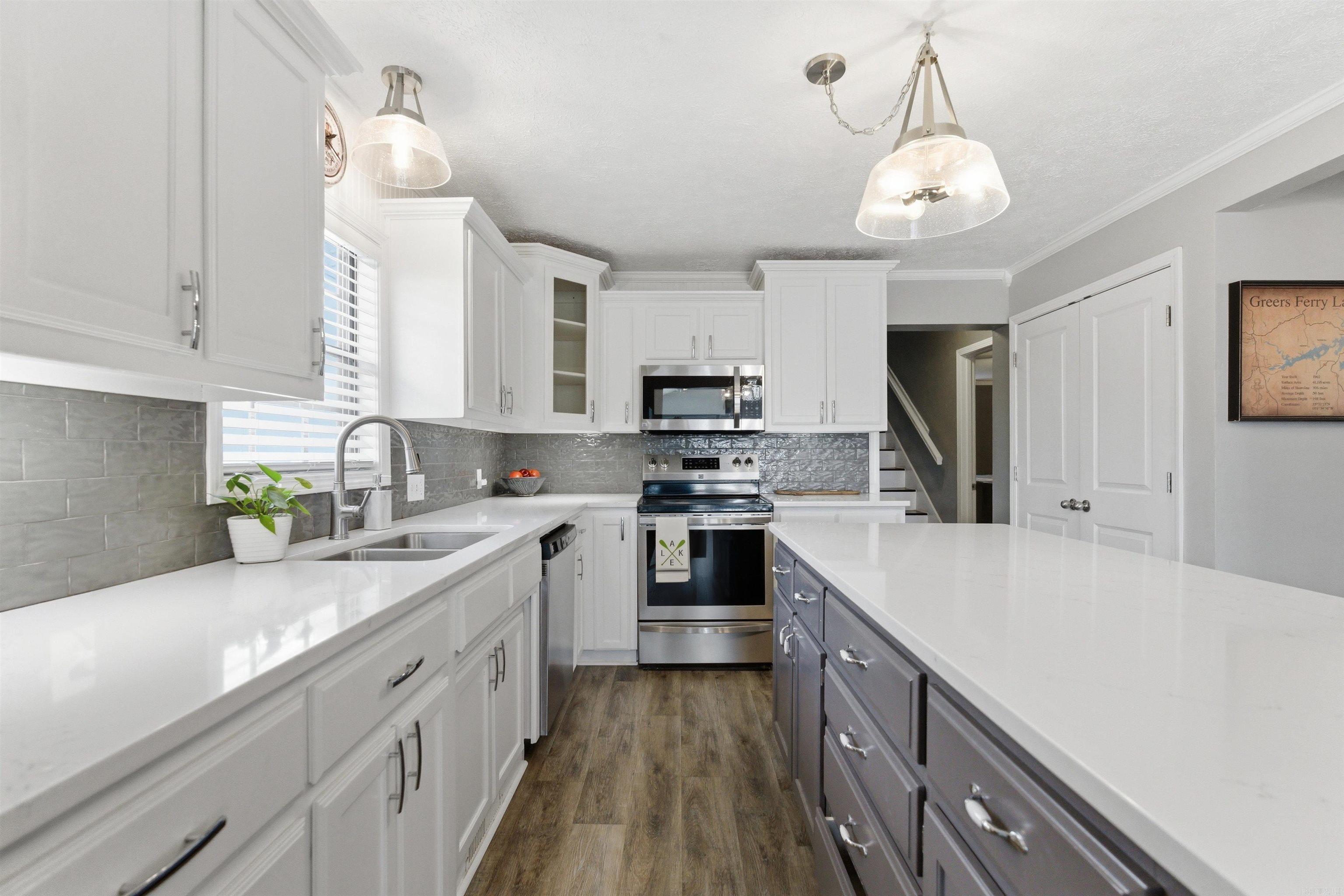 BELMONT ACRES - Residential