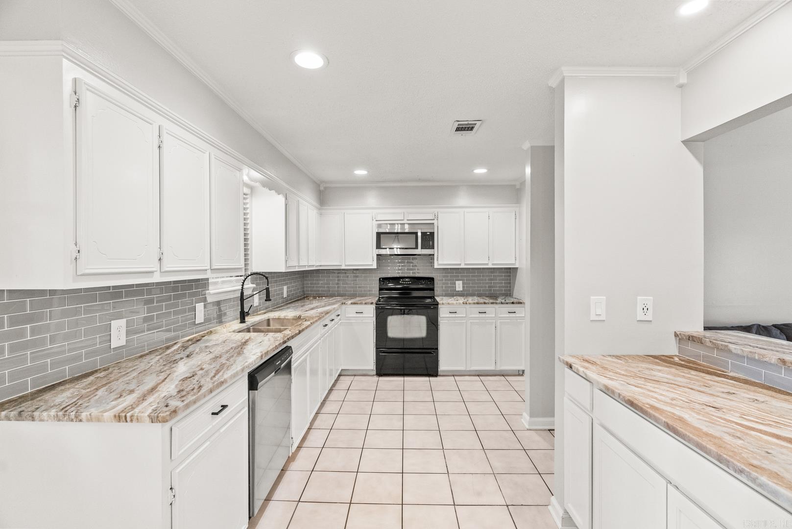 TURTLE CREEK - Residential