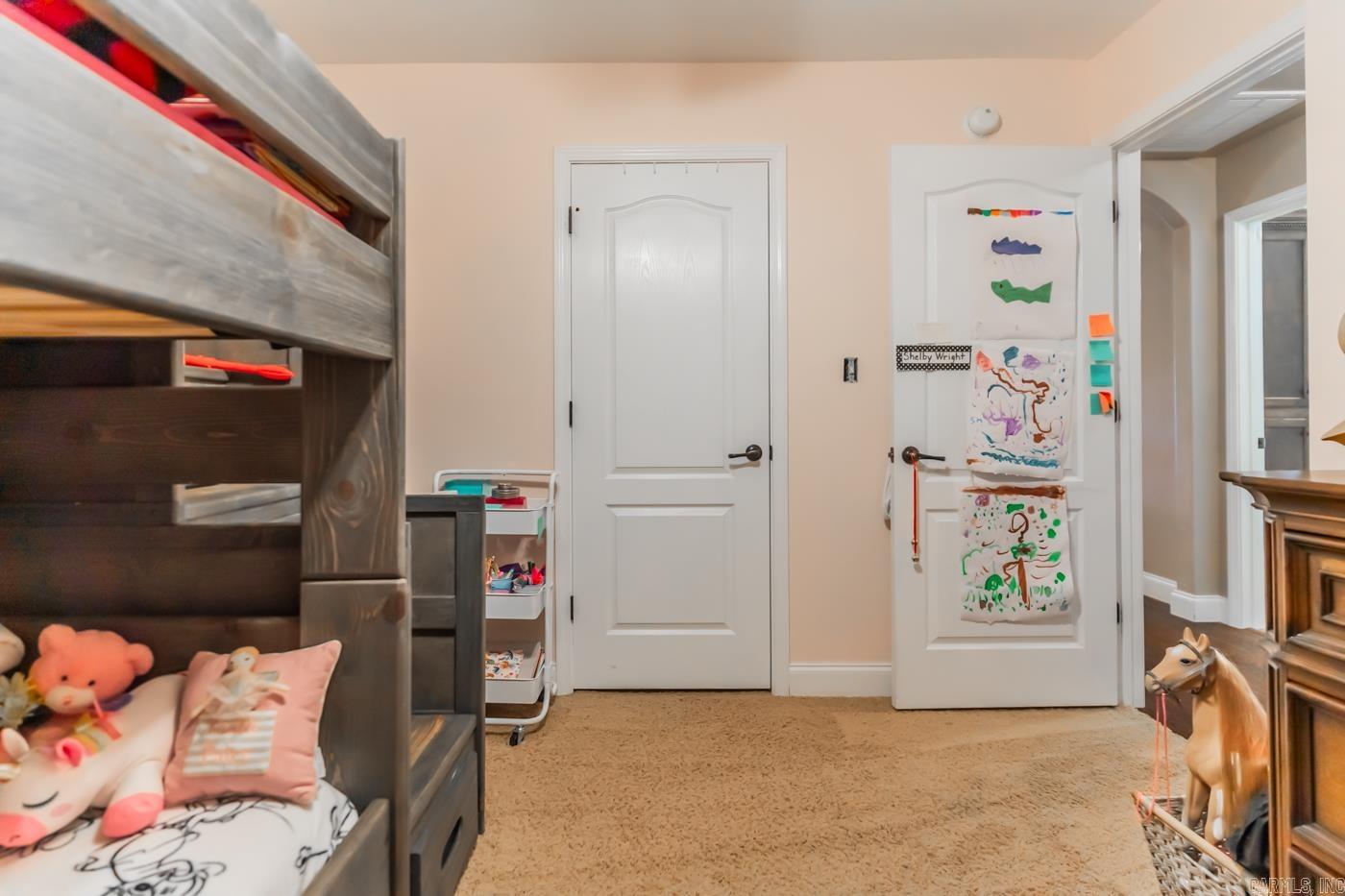 Jordan Kaitlyn - Residential