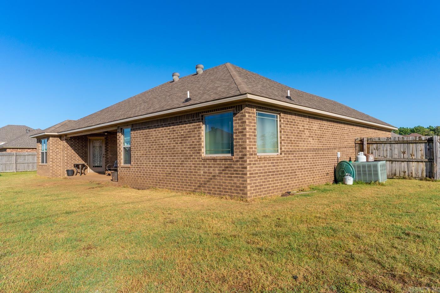 Jordan Kaitlyn - Residential