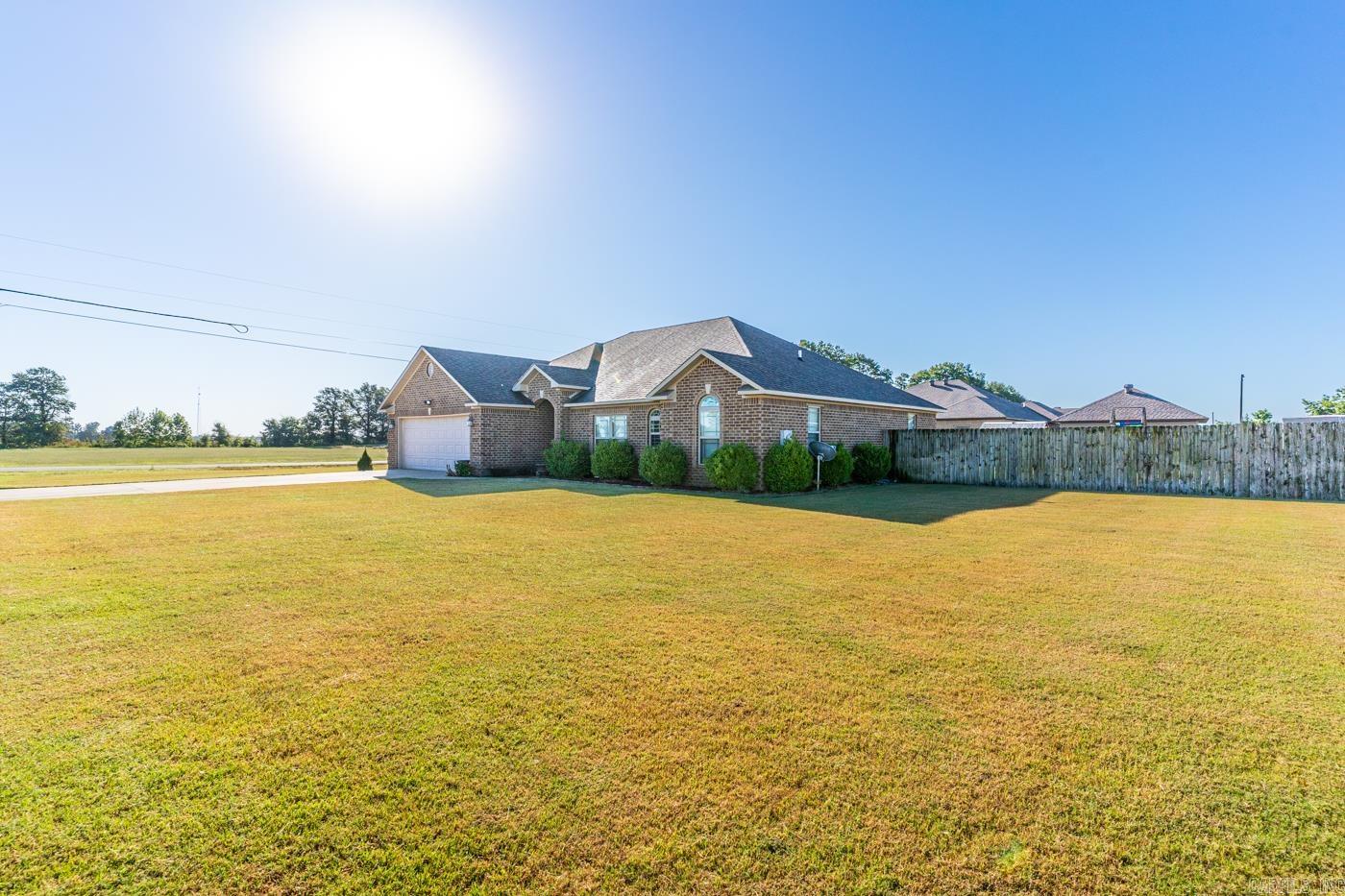 Jordan Kaitlyn - Residential