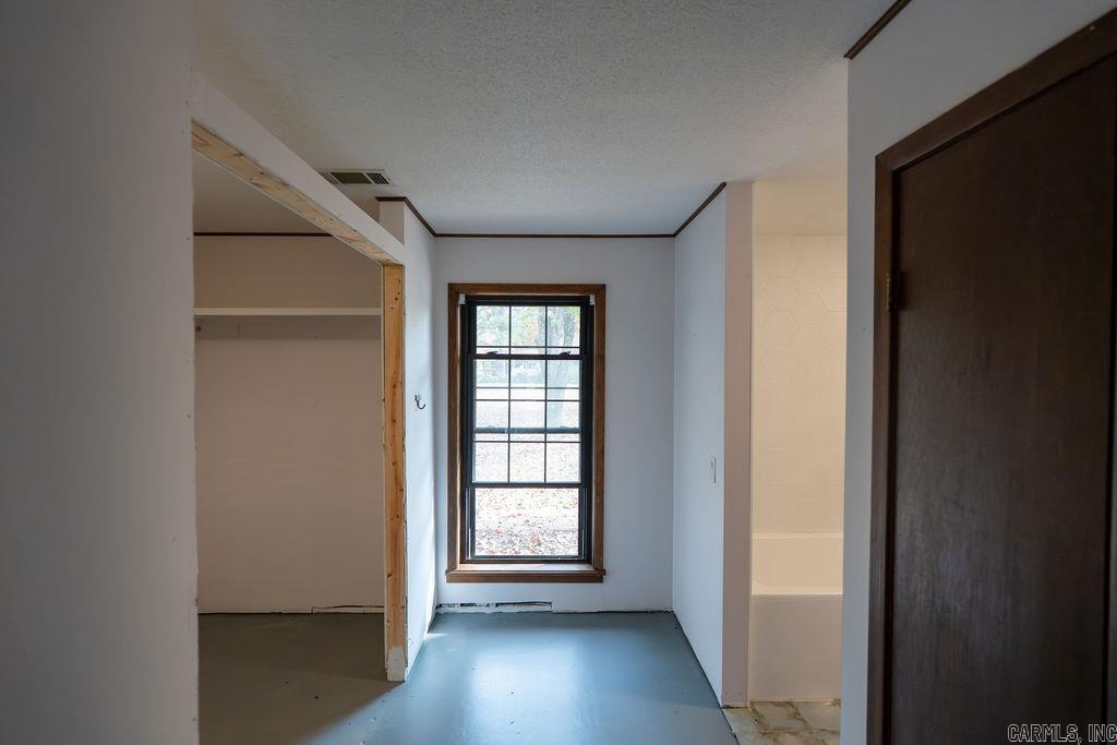 BELOIT BAY - Residential