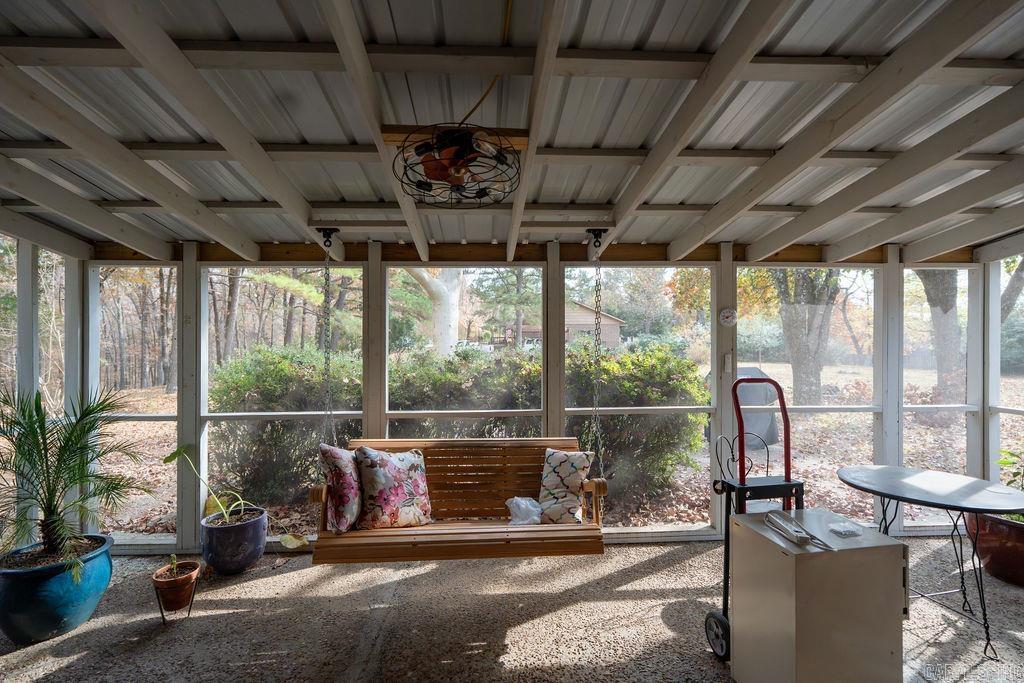 BELOIT BAY - Residential