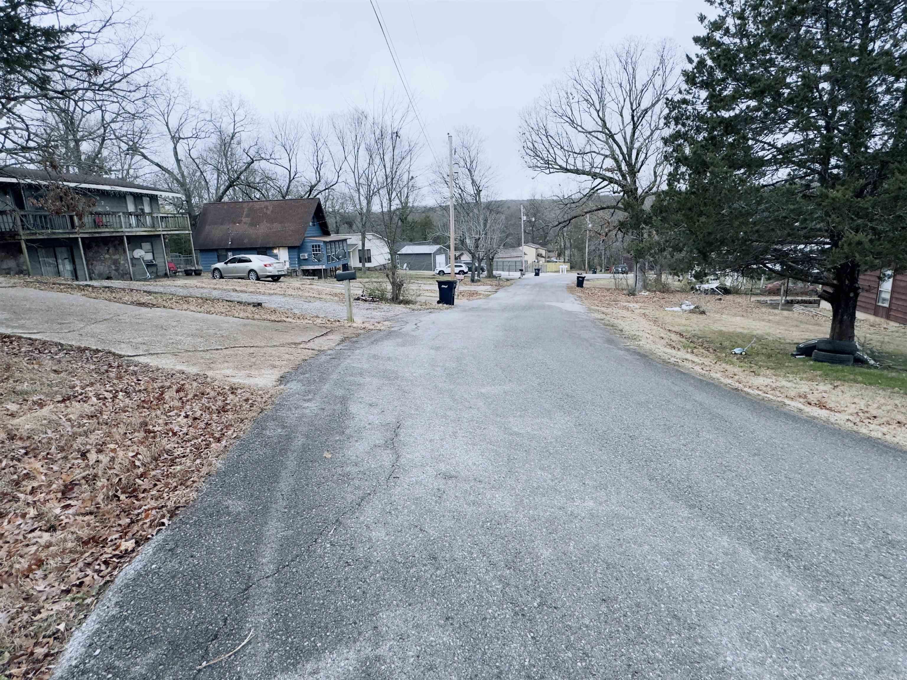 HUSKEY WEST - Residential