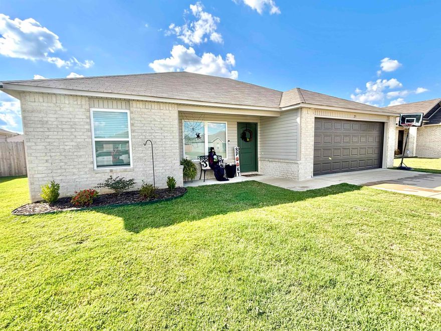 Welcome to 23 Candlelight Drive, just outside the Conway city limits and only 5 minutes from the Conway Commons shopping center! This charming 2024-built home offers 3 bedrooms, 2 bathrooms, and a thoughtful split floor plan. You’ll love the open kitchen and living area—perfect for entertaining—complete with a bar for extra seating. Step outside to enjoy the fenced backyard, ideal for relaxing or gathering with friends and family.  Don’t miss your chance to make this adorable home yours—schedule a showing today before it’s gone!