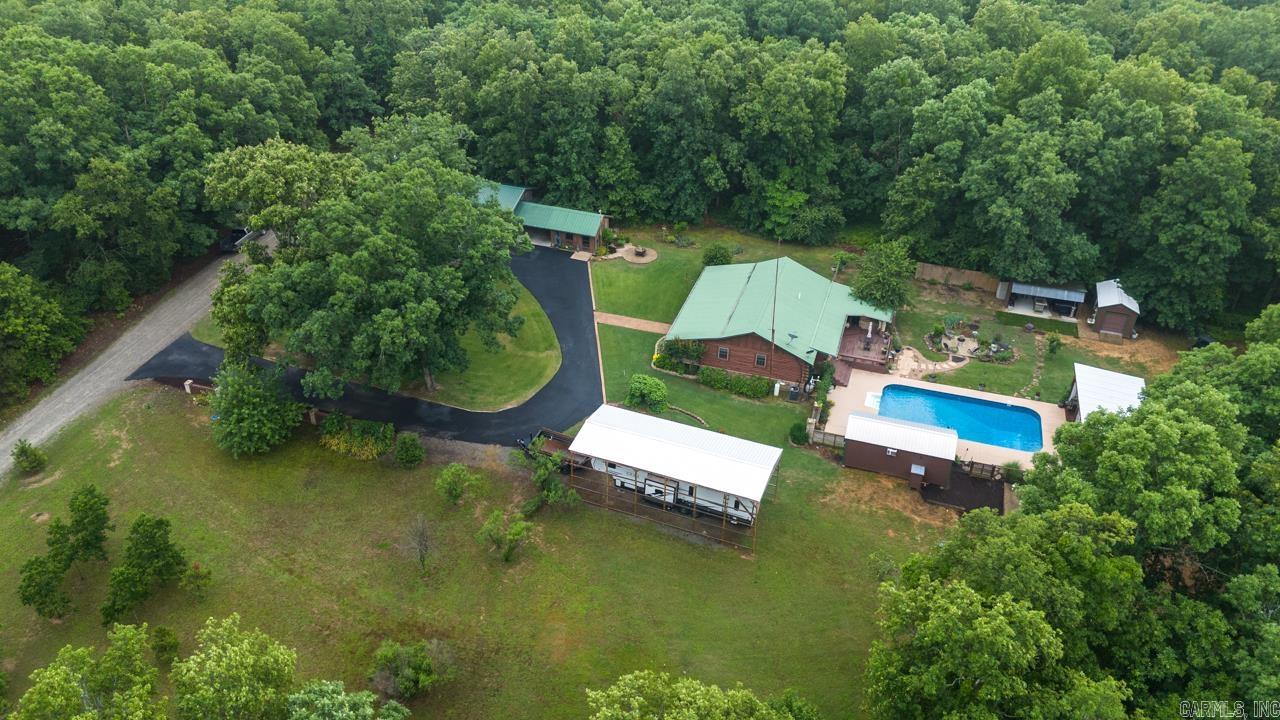ROMANCE ACRES - Residential