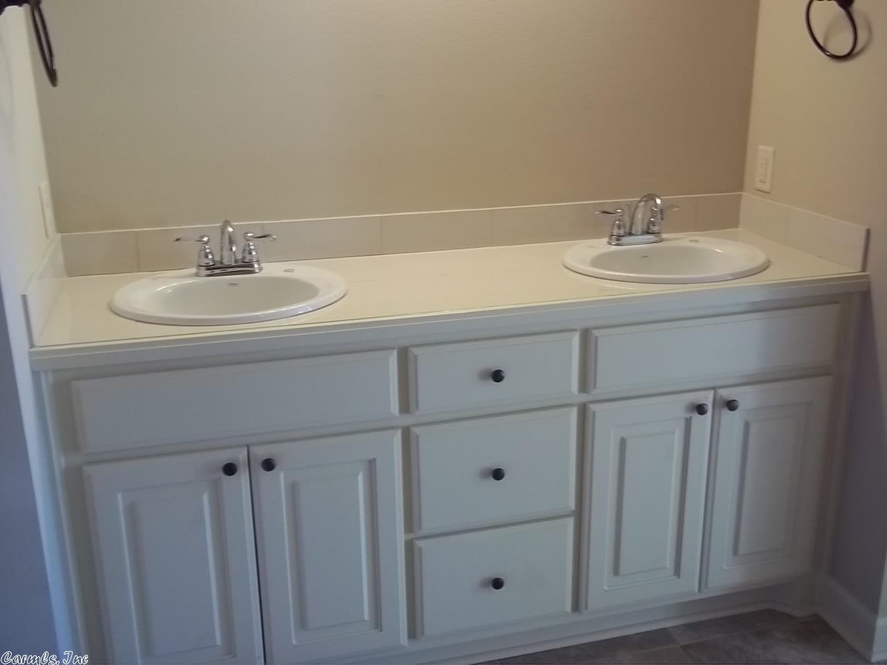 Stone Links - Residential