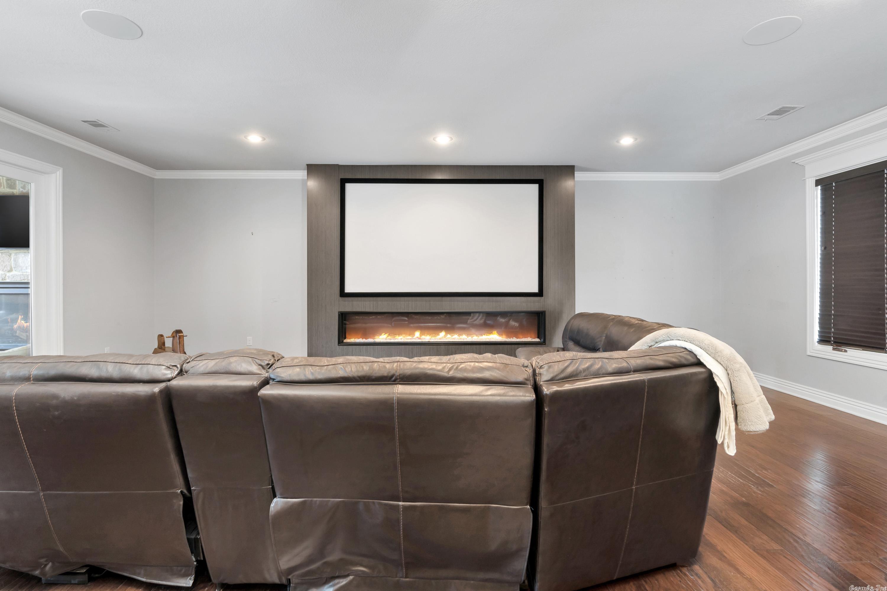 Preston Oaks - Residential