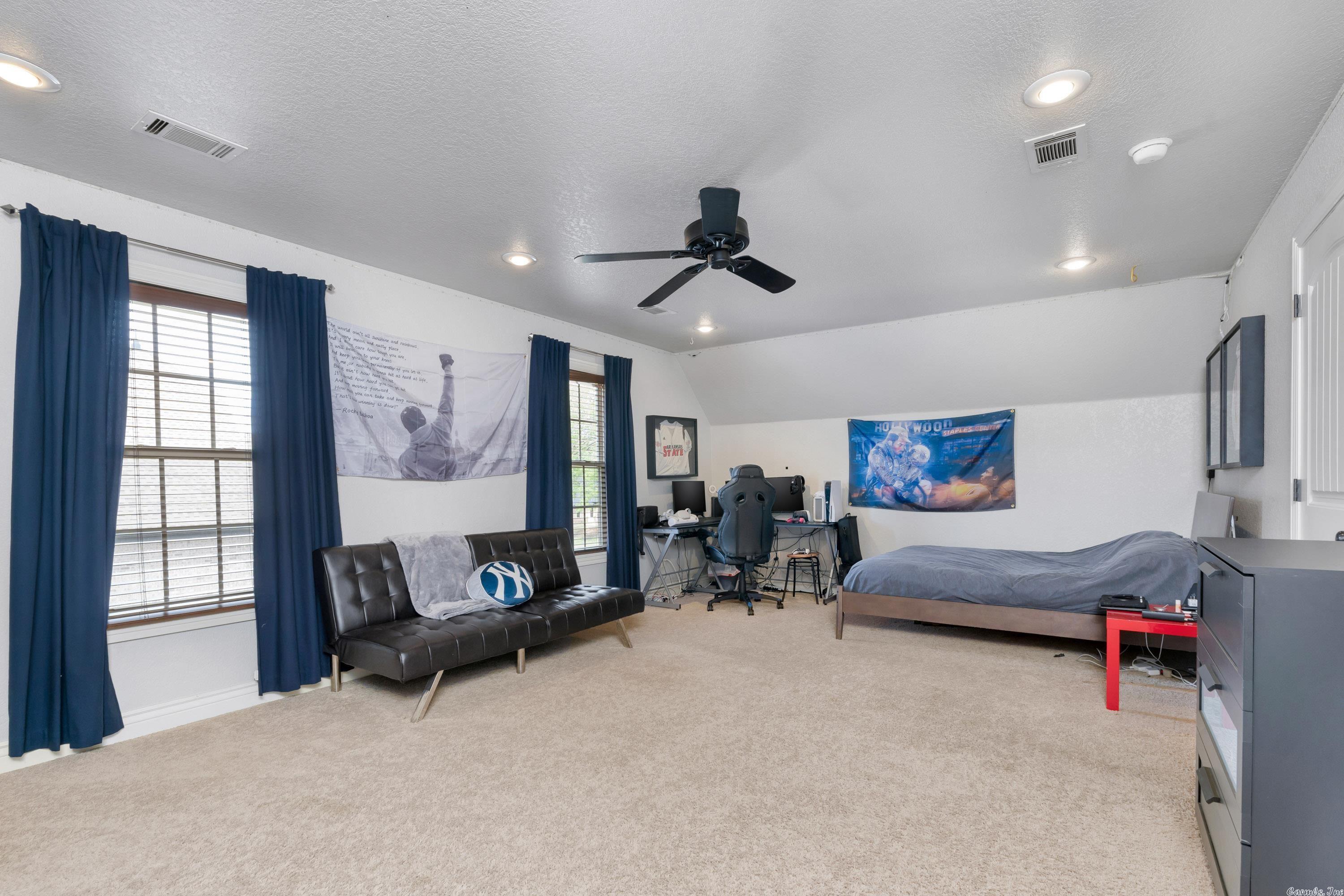Preston Oaks - Residential