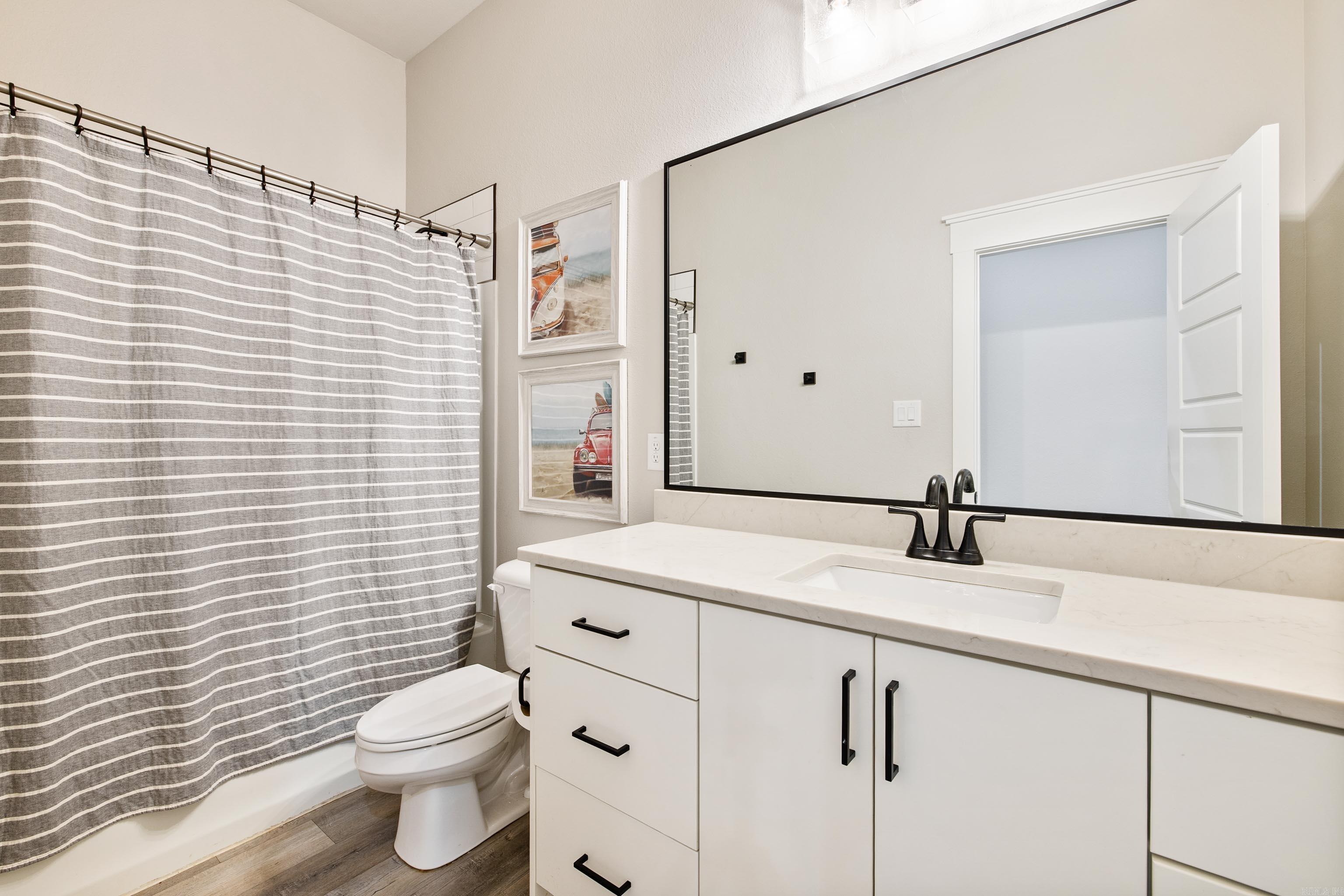 OLDE SALEM TOWNSHIP - Residential