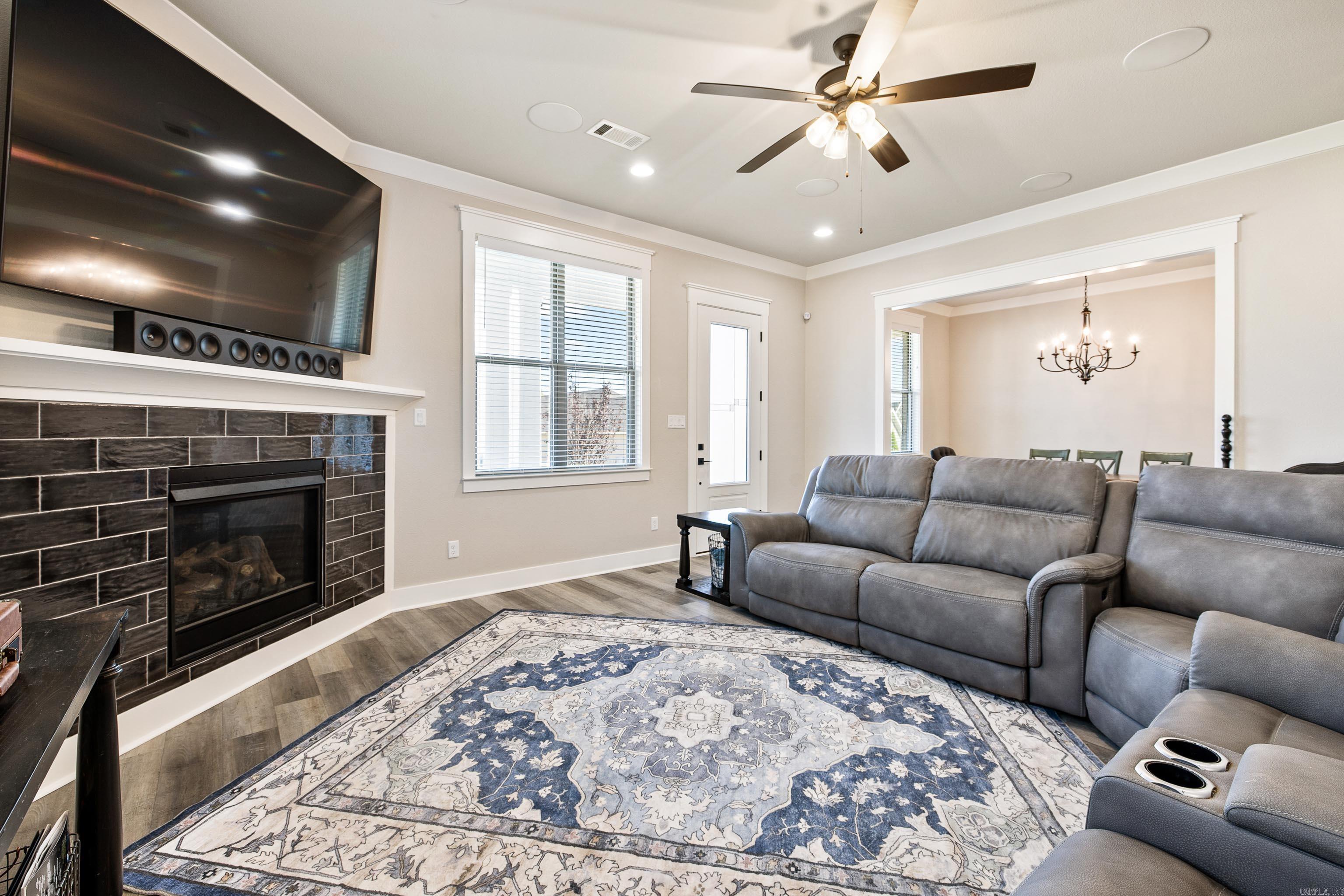 OLDE SALEM TOWNSHIP - Residential