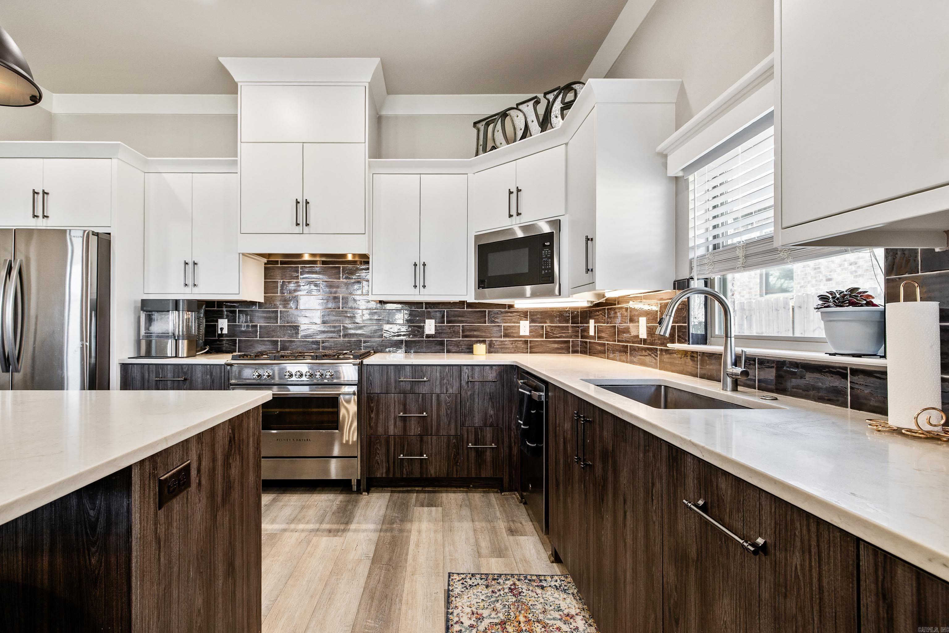 OLDE SALEM TOWNSHIP - Residential