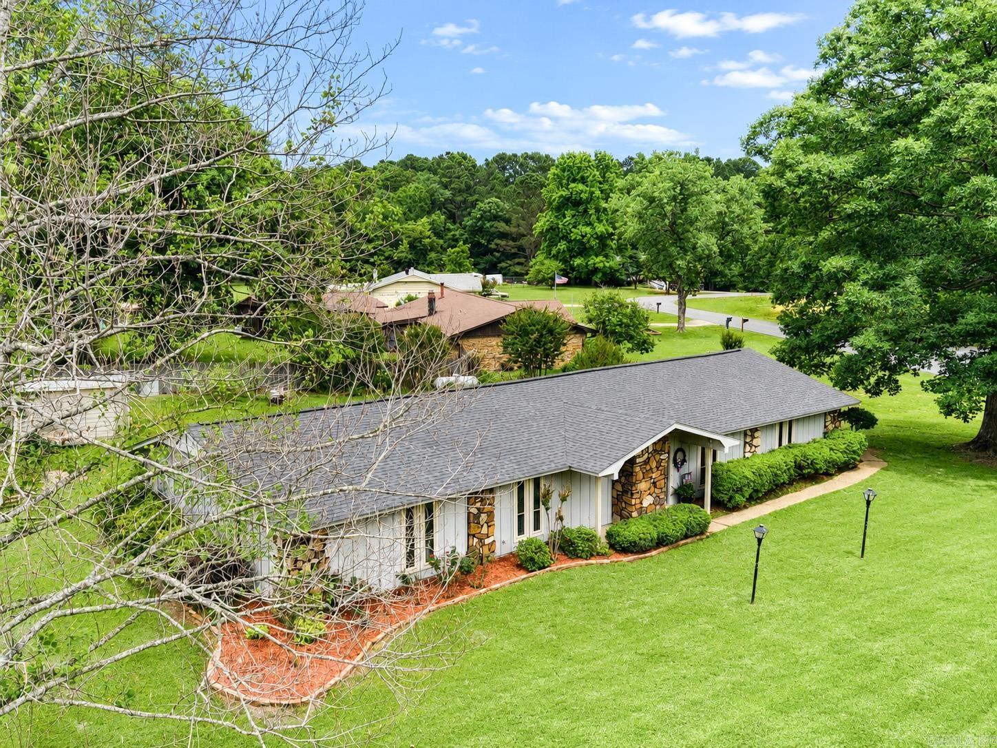 MEADOWPOND WHIPPOORWILL NORTH - Residential