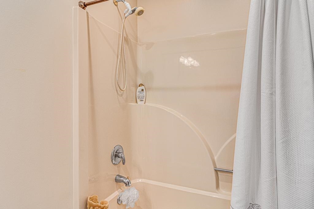 Ridgepointe Country Club - Residential