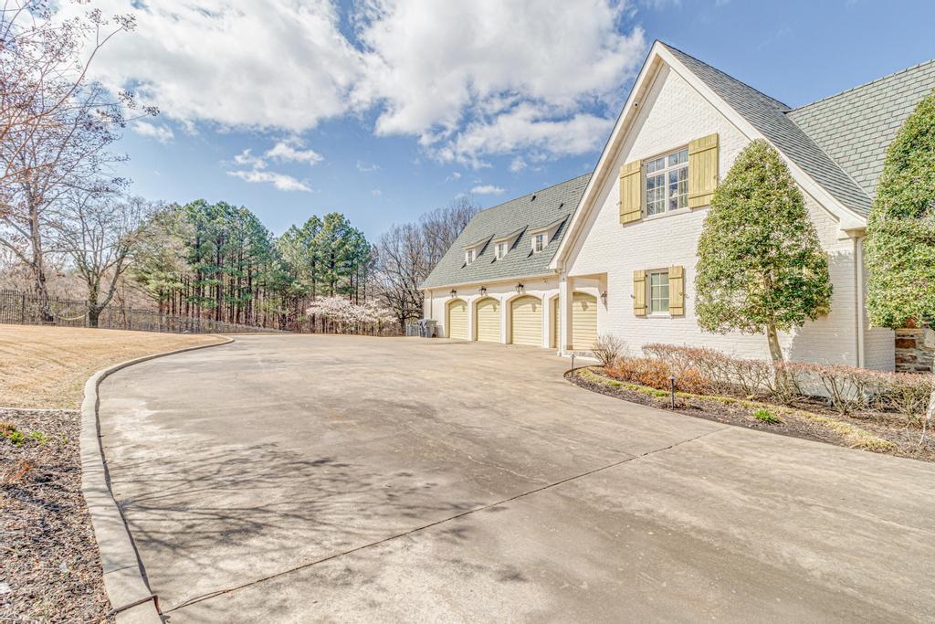 Ridgepointe Country Club - Residential