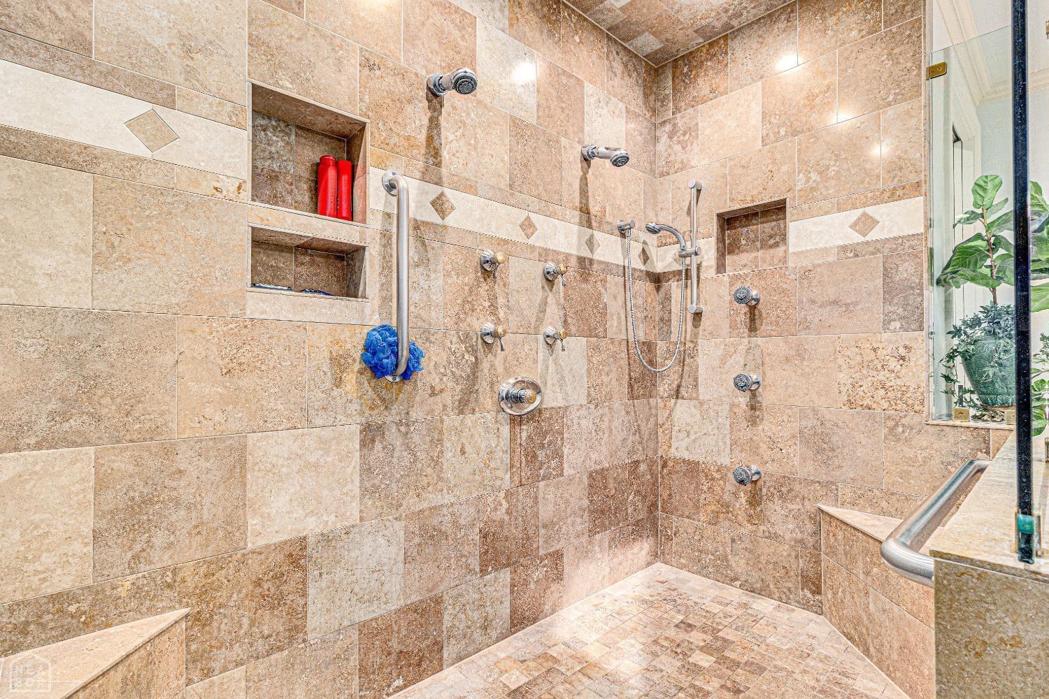 Ridgepointe Country Club - Residential