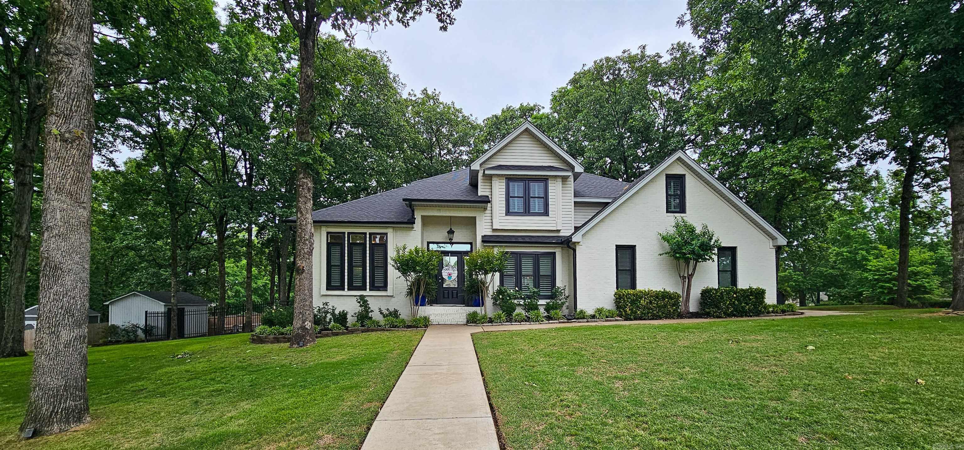 WOODSPRINGS ESTATES - Residential