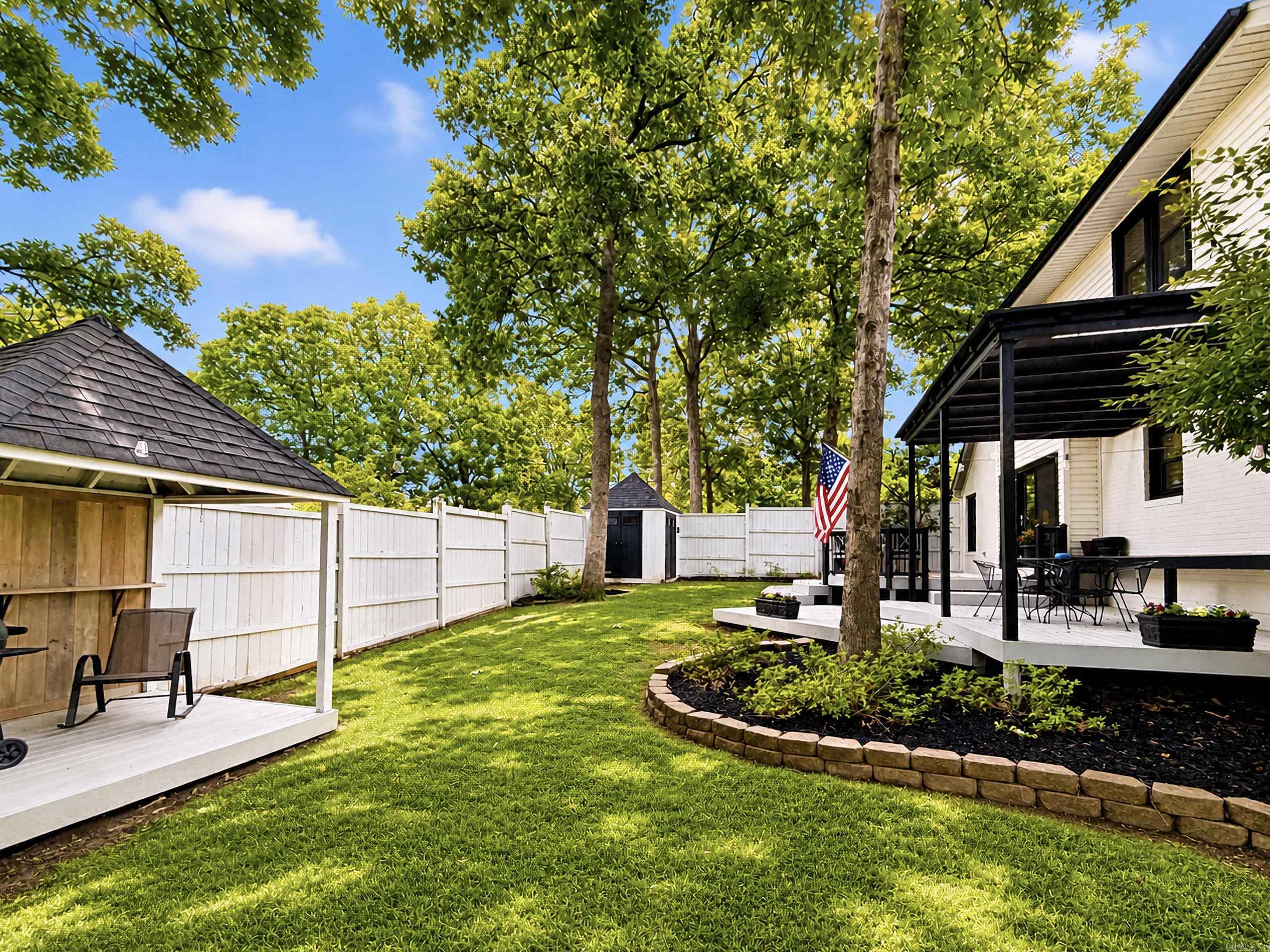 WOODSPRINGS ESTATES - Residential