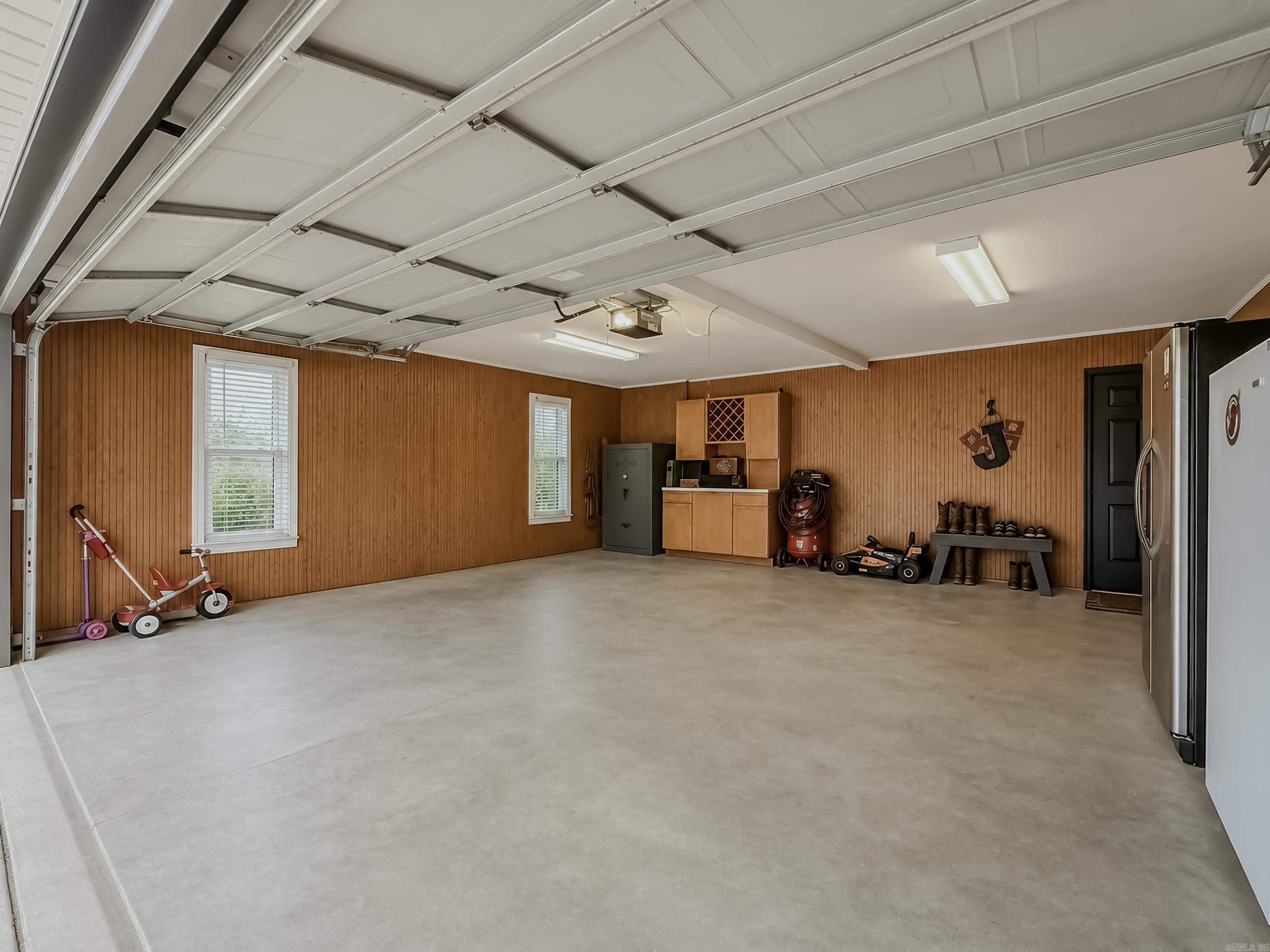 WOODSPRINGS ESTATES - Residential