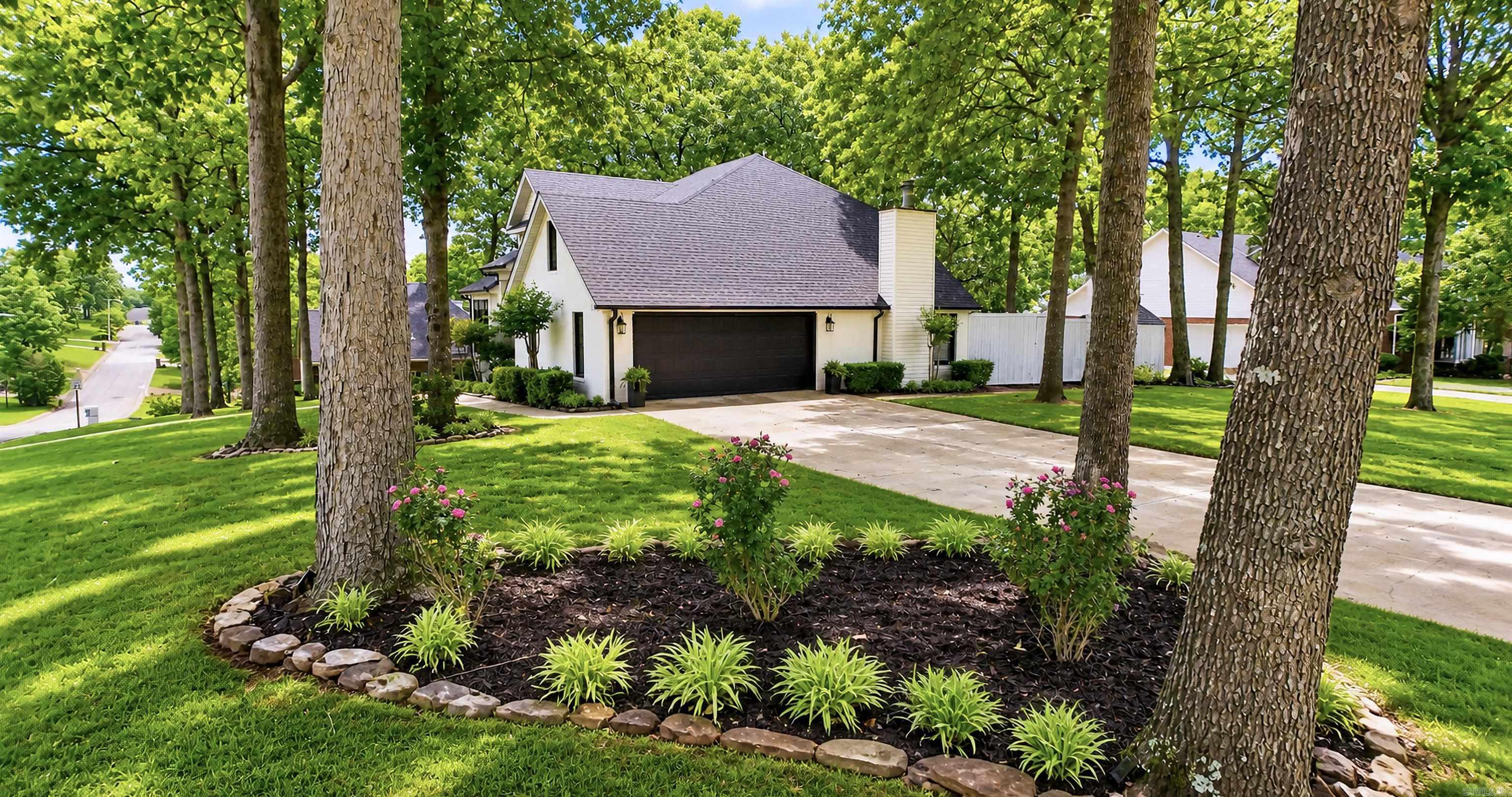 WOODSPRINGS ESTATES - Residential
