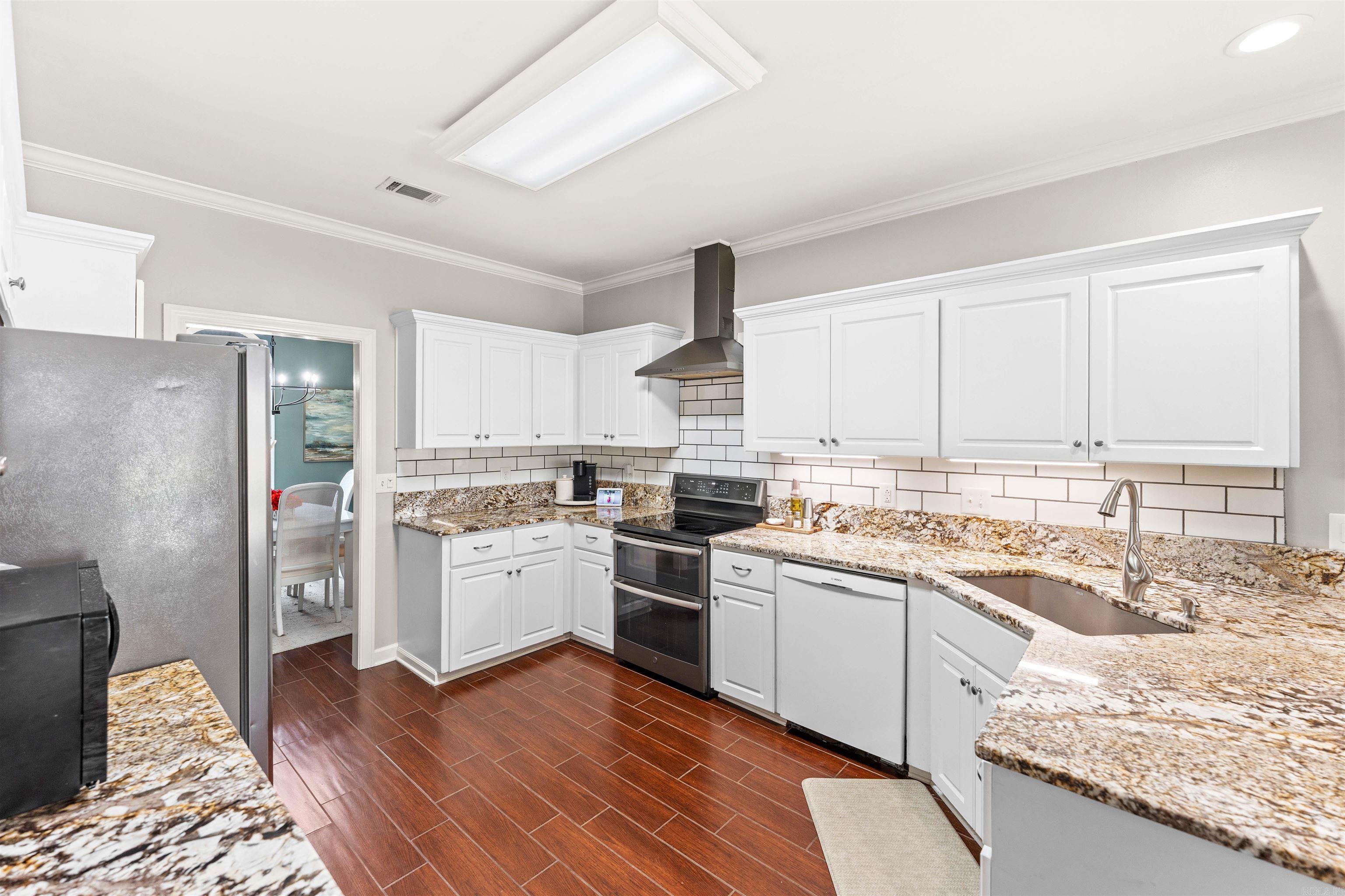 ST THOMAS ADDN - Residential