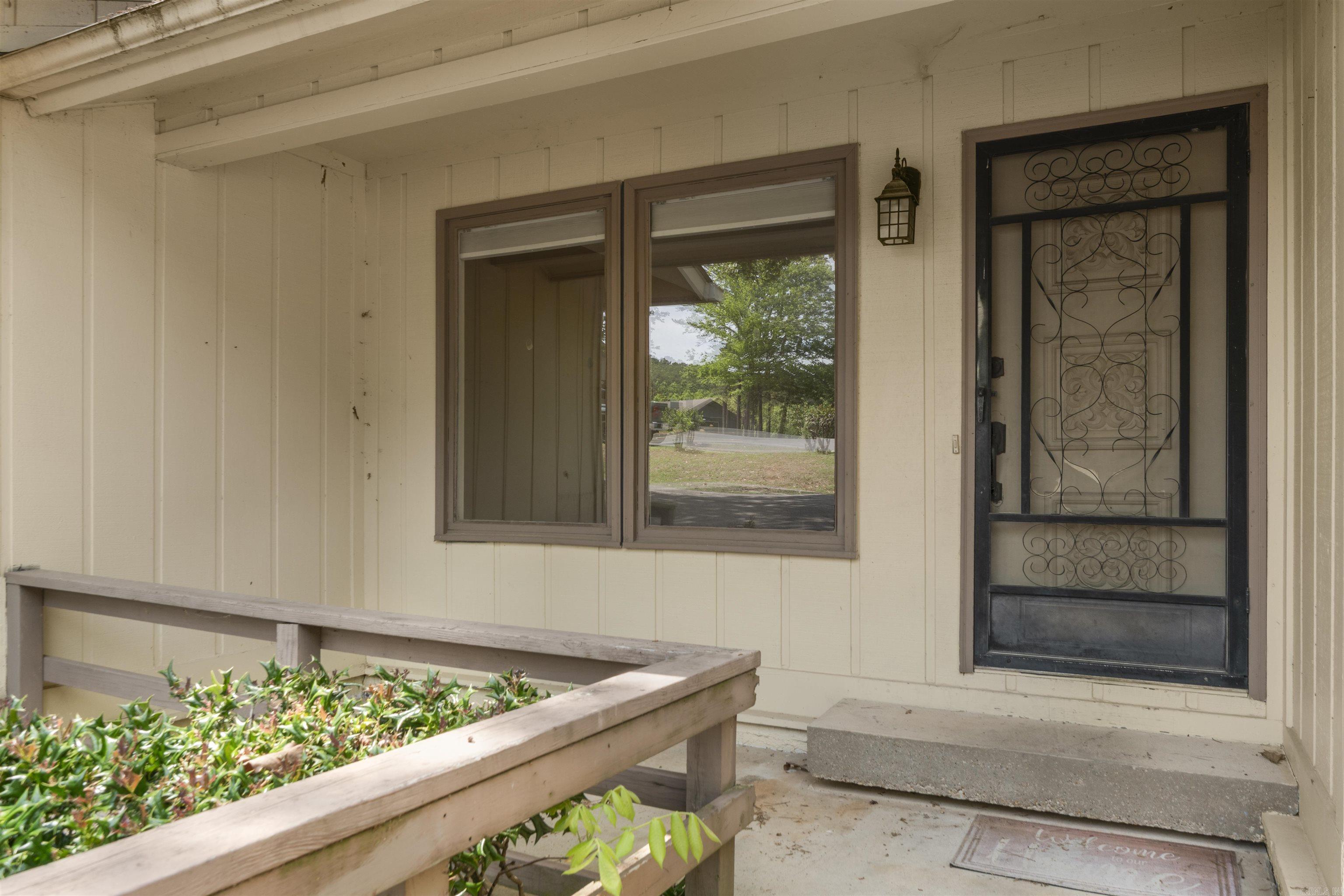 VALENCIA COURTS - Residential