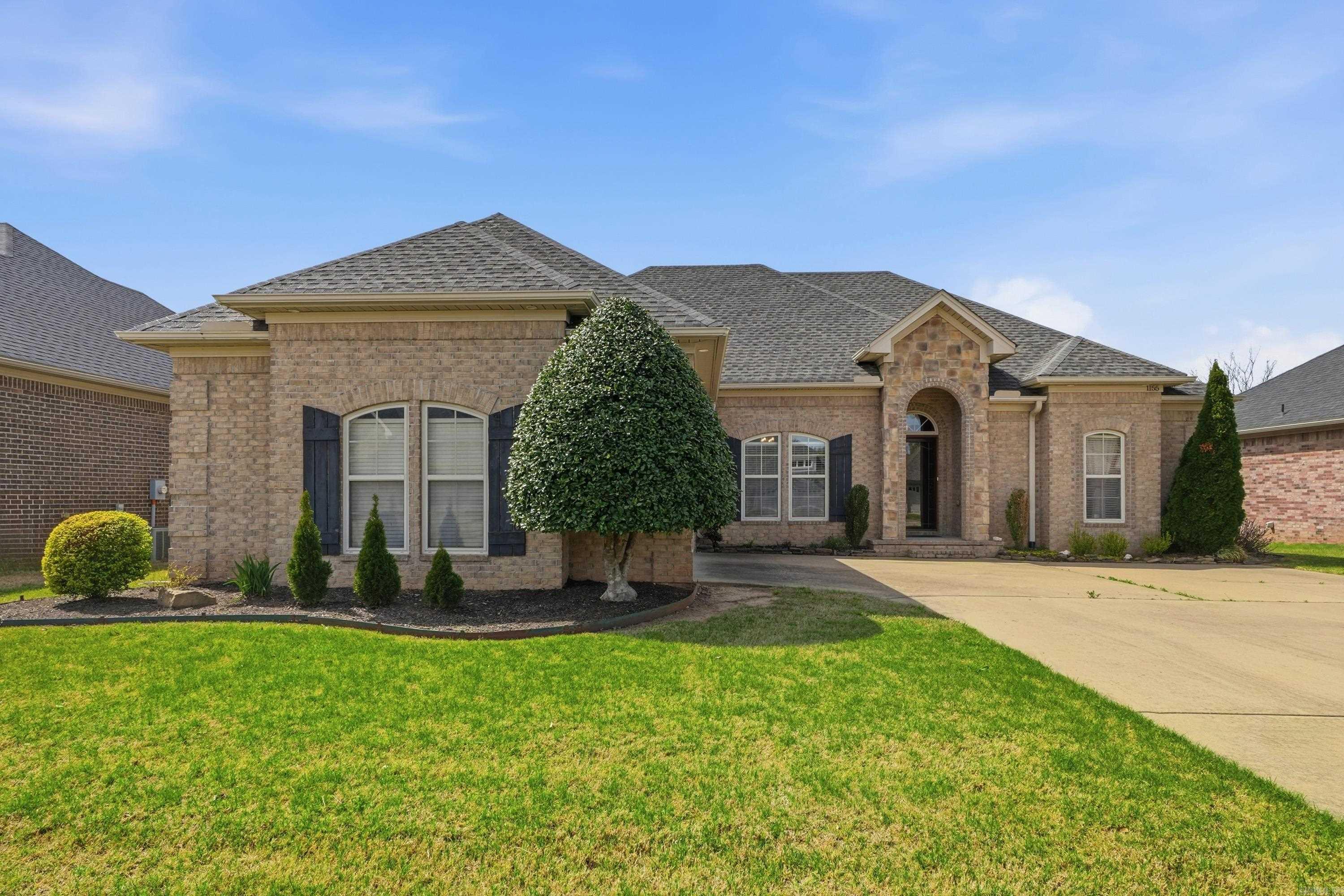 CHESTNUT MEADOWS - Residential