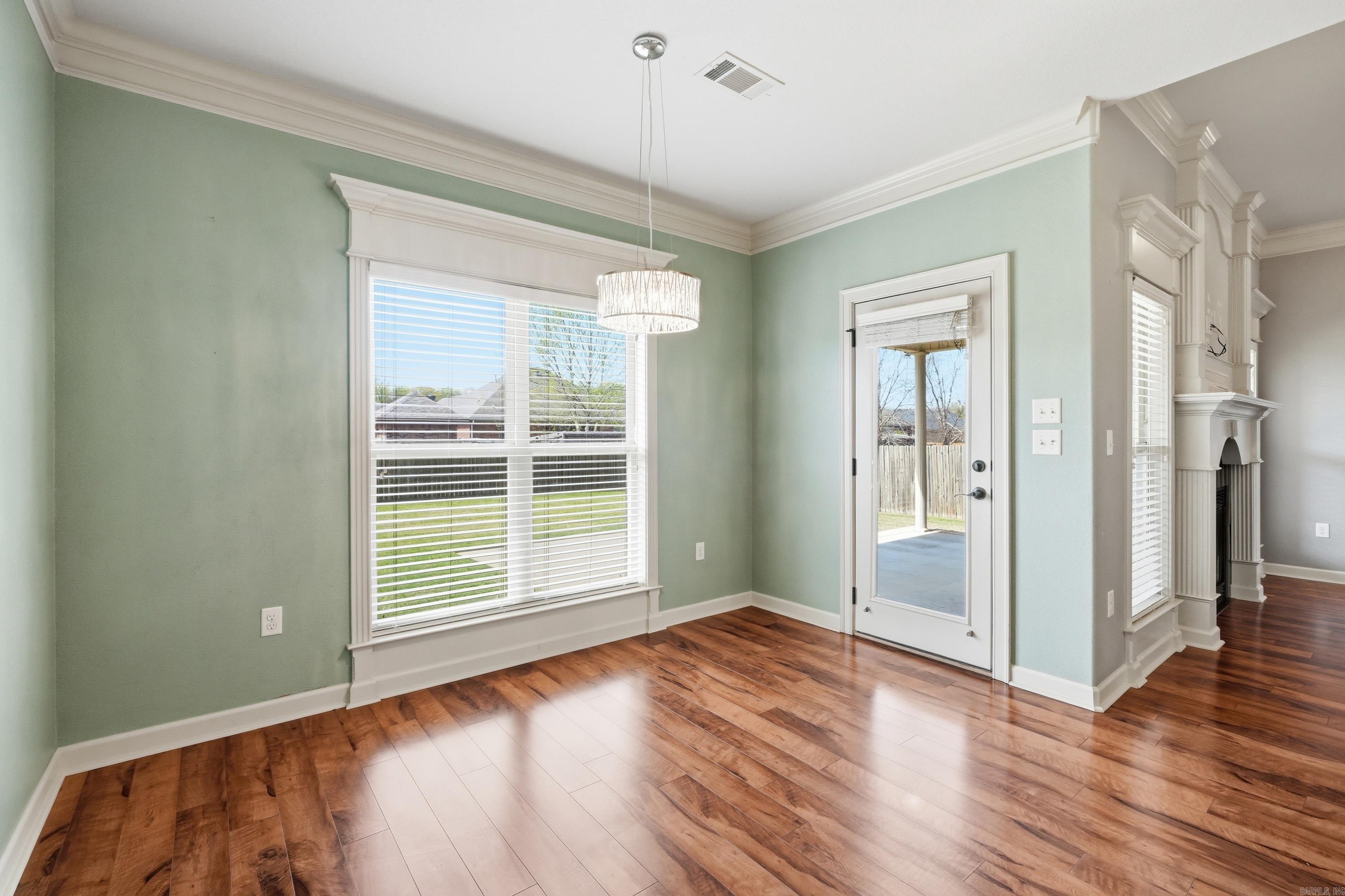 CHESTNUT MEADOWS - Residential