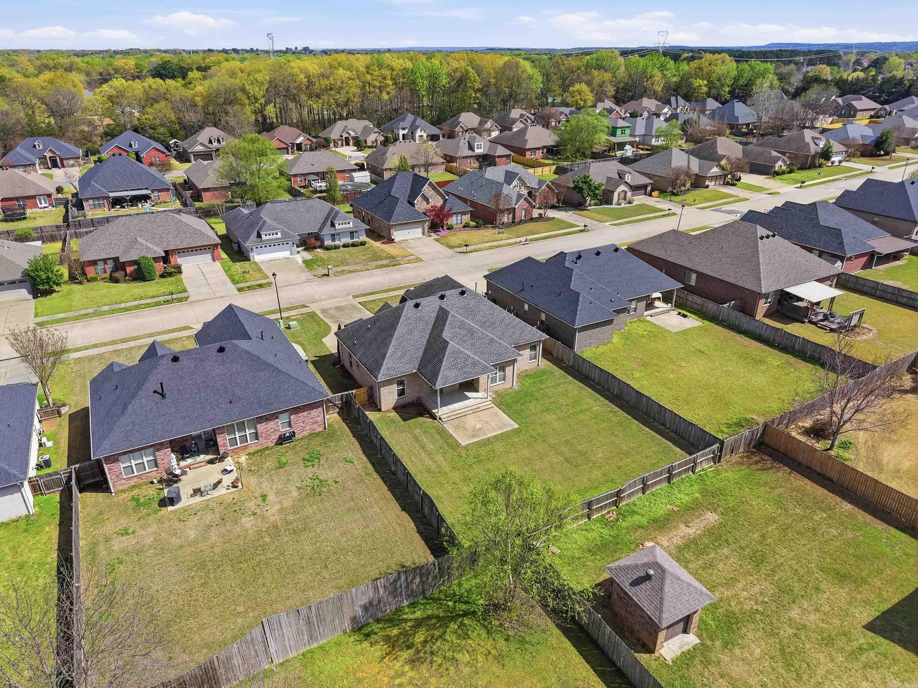 CHESTNUT MEADOWS - Residential