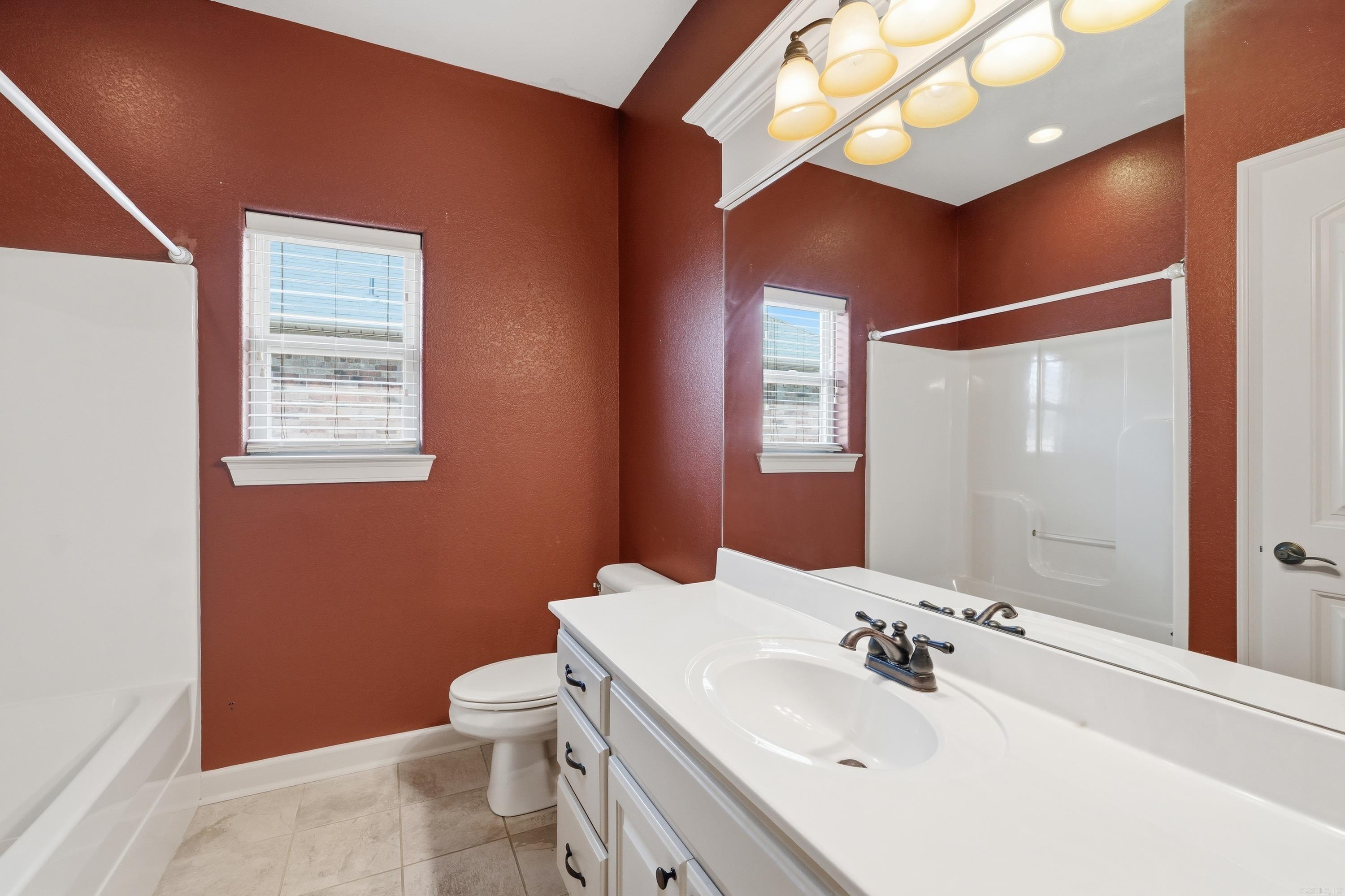 CHESTNUT MEADOWS - Residential