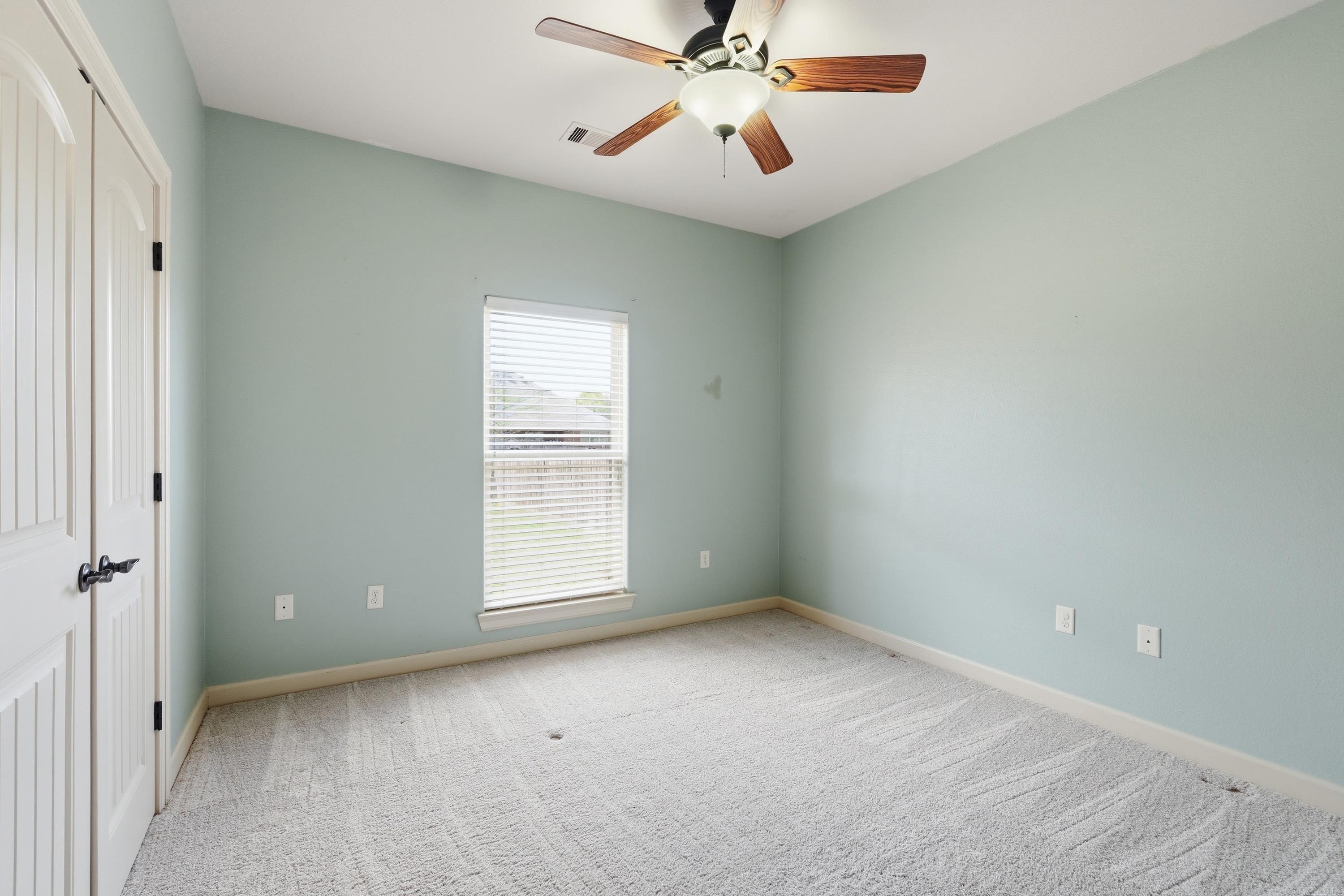 CHESTNUT MEADOWS - Residential