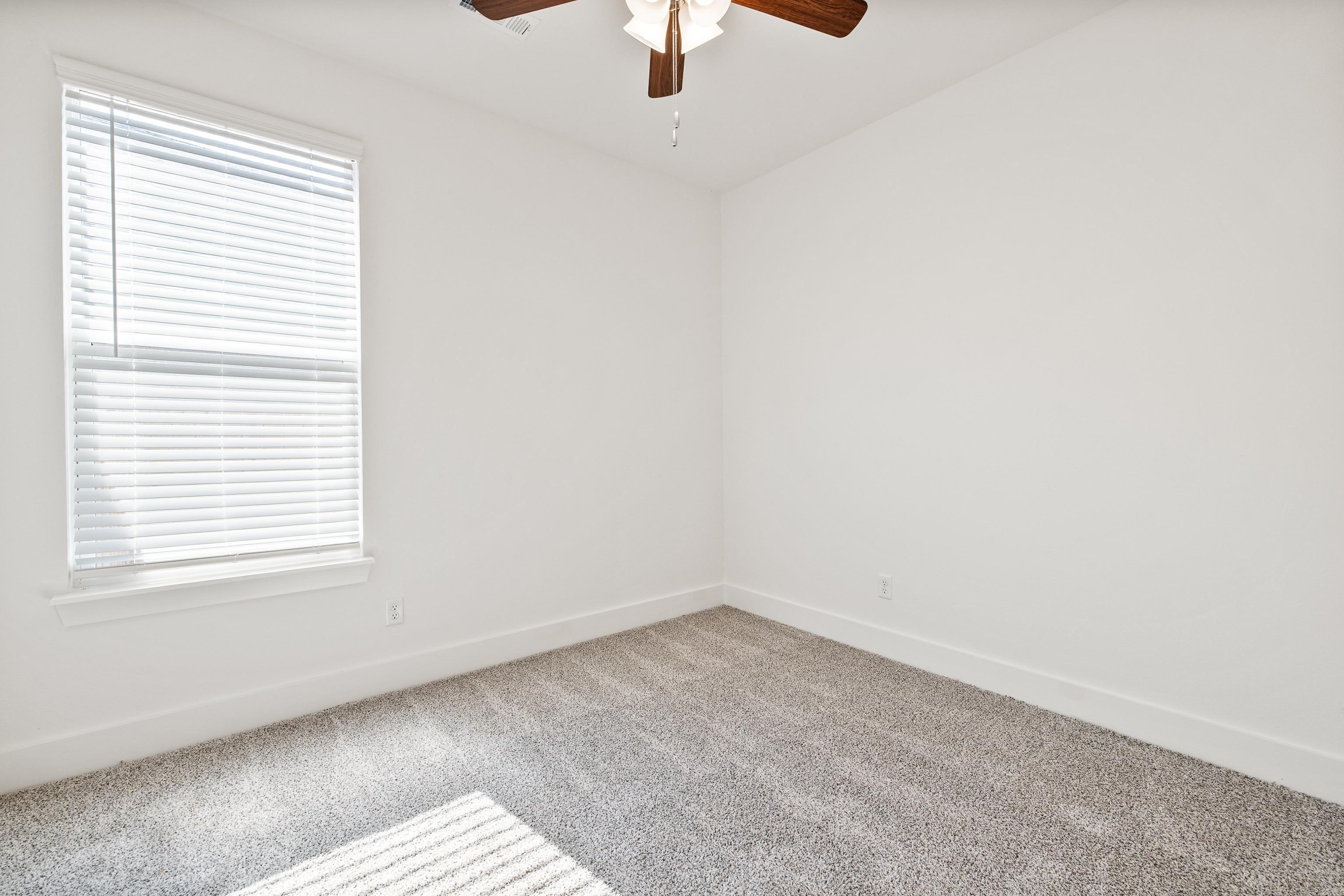 THE RESERVE AT COUNTRY CLUB PHAS - Residential