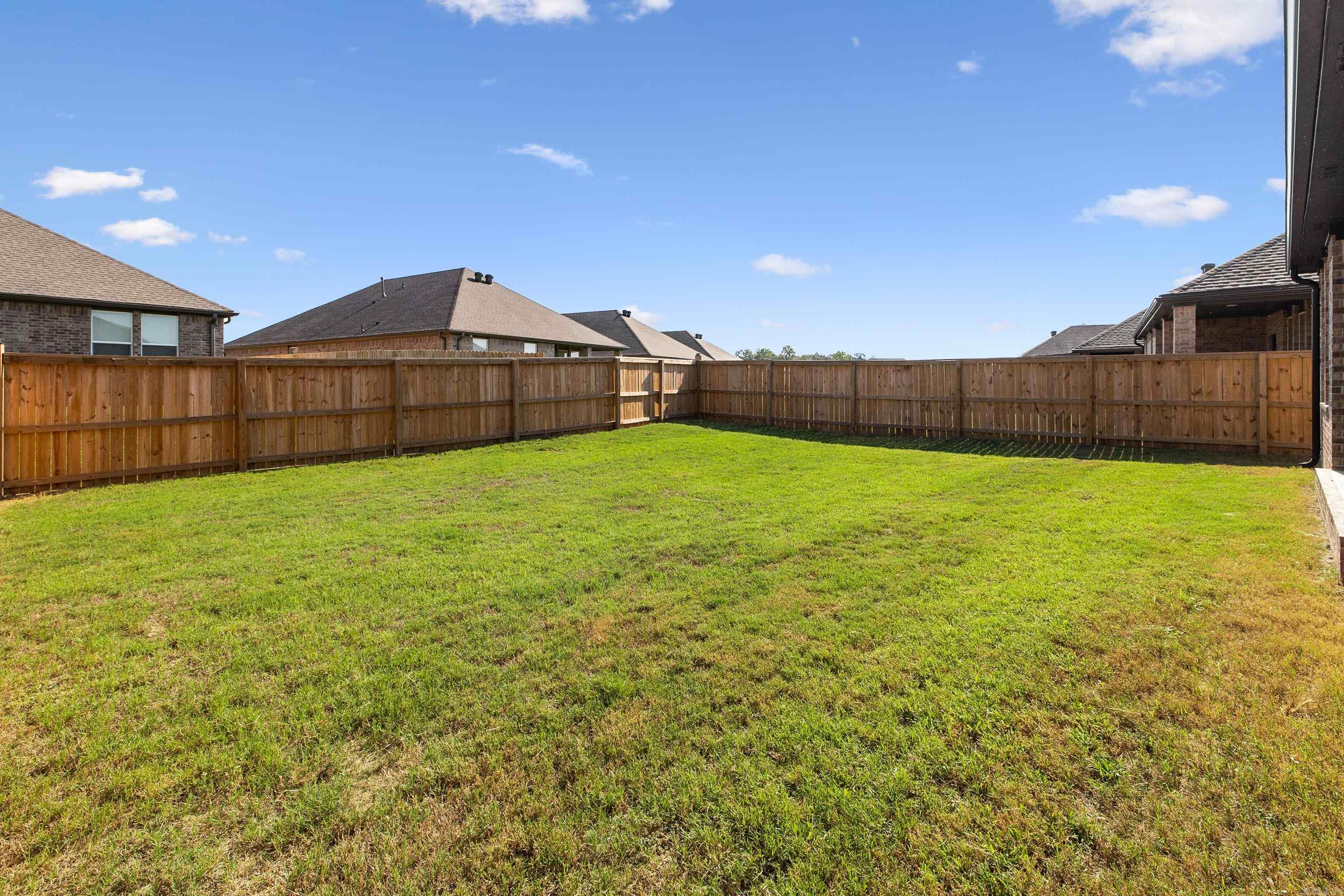 THE RESERVE AT COUNTRY CLUB PHAS - Residential