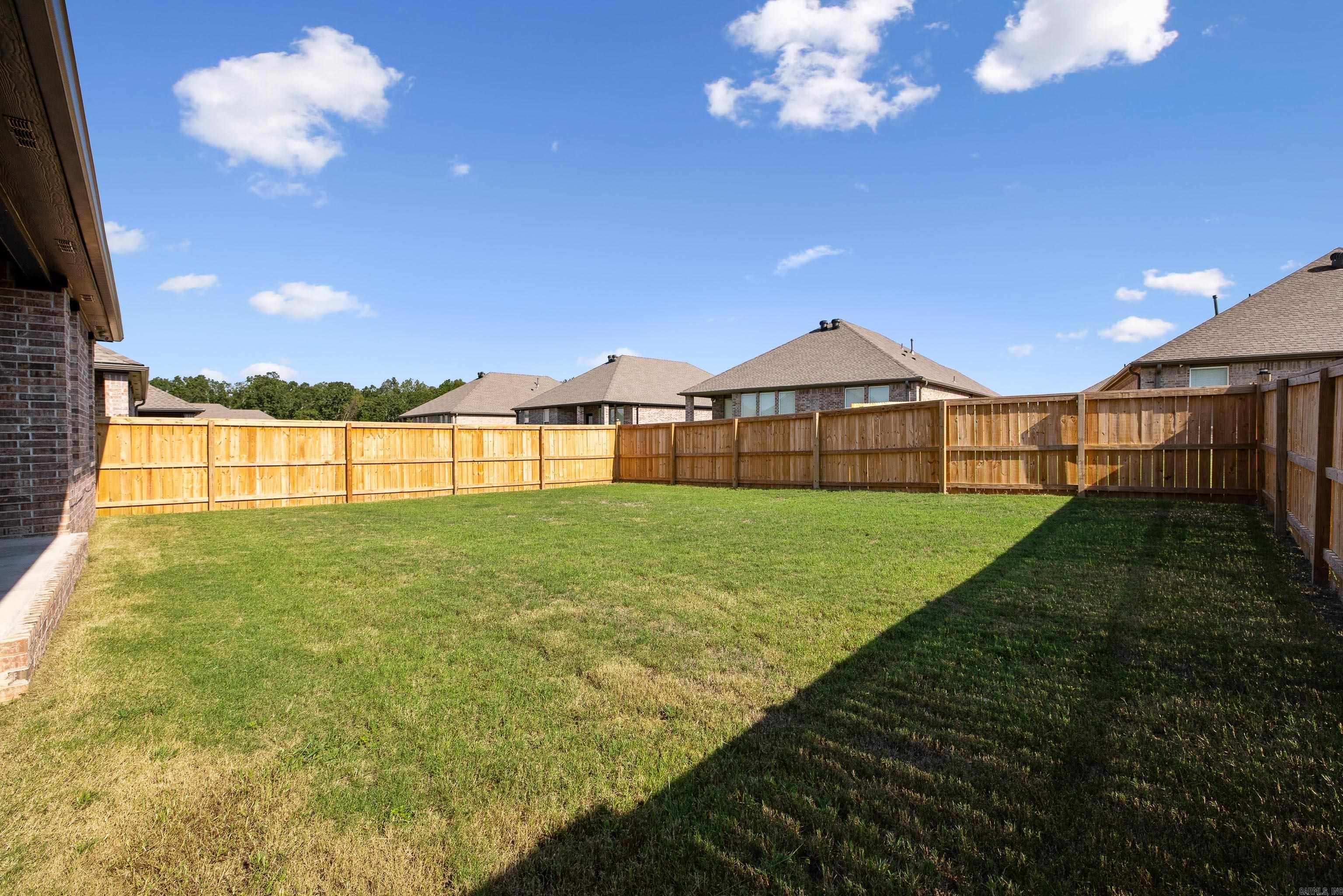 THE RESERVE AT COUNTRY CLUB PHAS - Residential