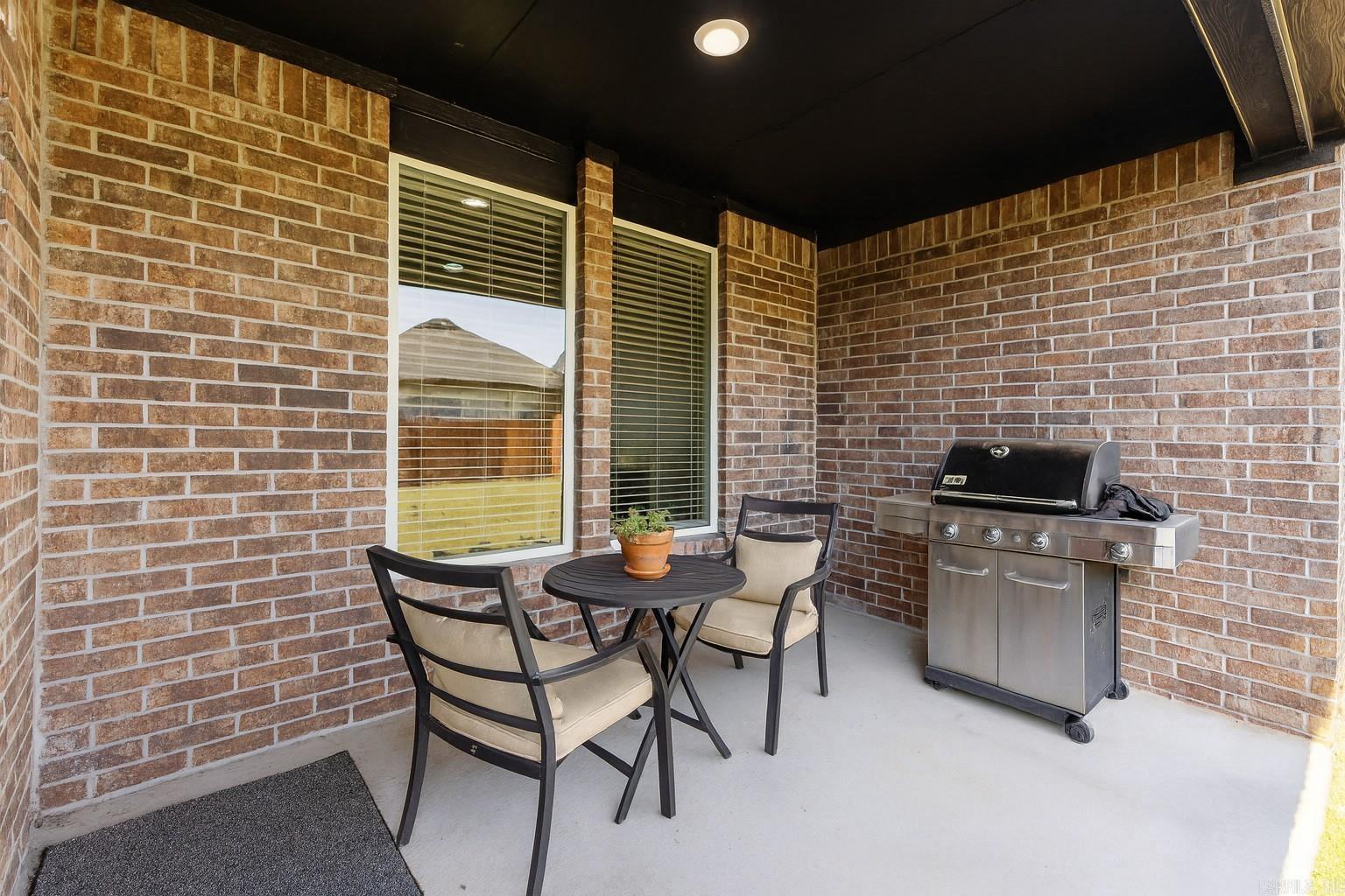 THE RESERVE AT COUNTRY CLUB PHAS - Residential