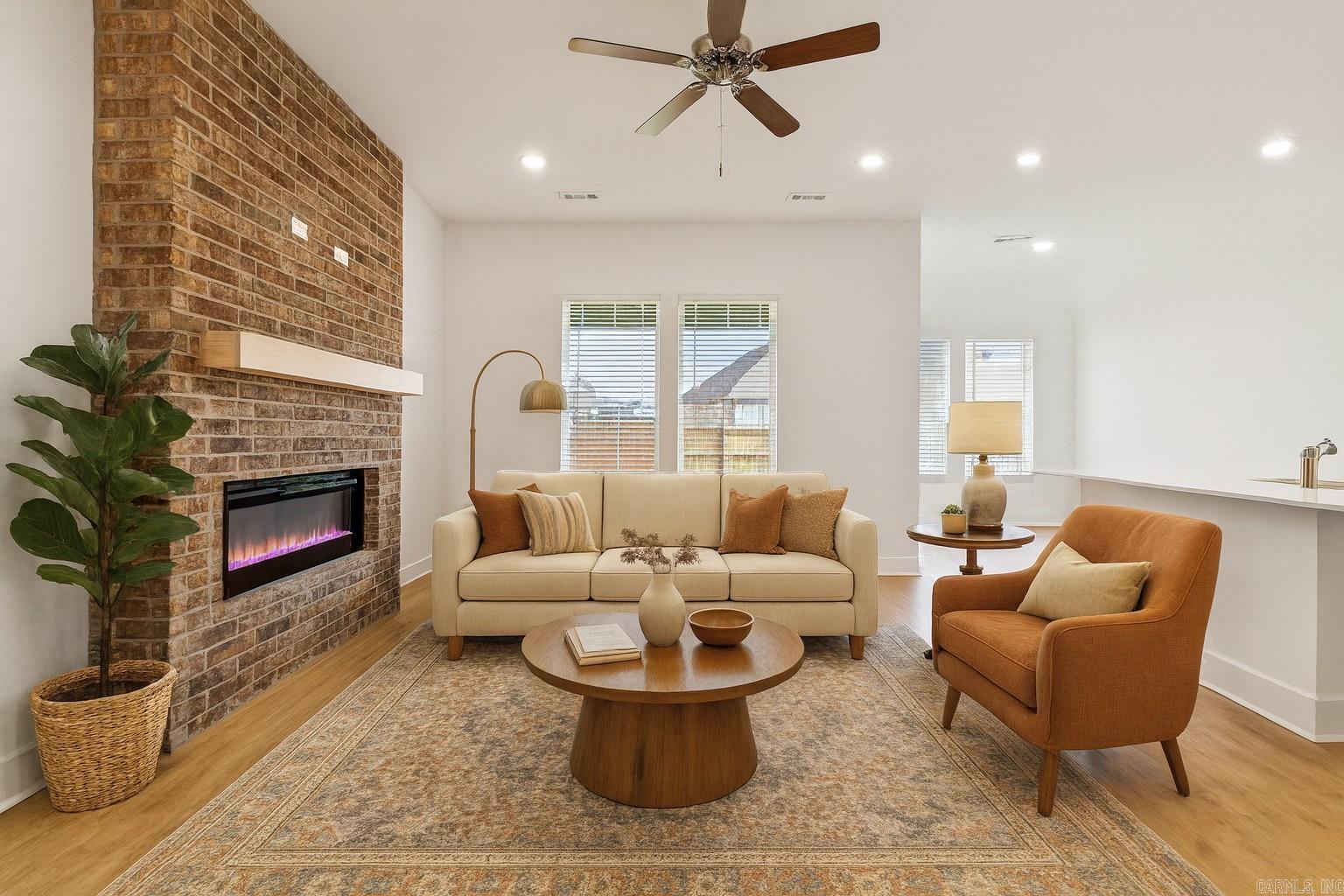 THE RESERVE AT COUNTRY CLUB PHAS - Residential