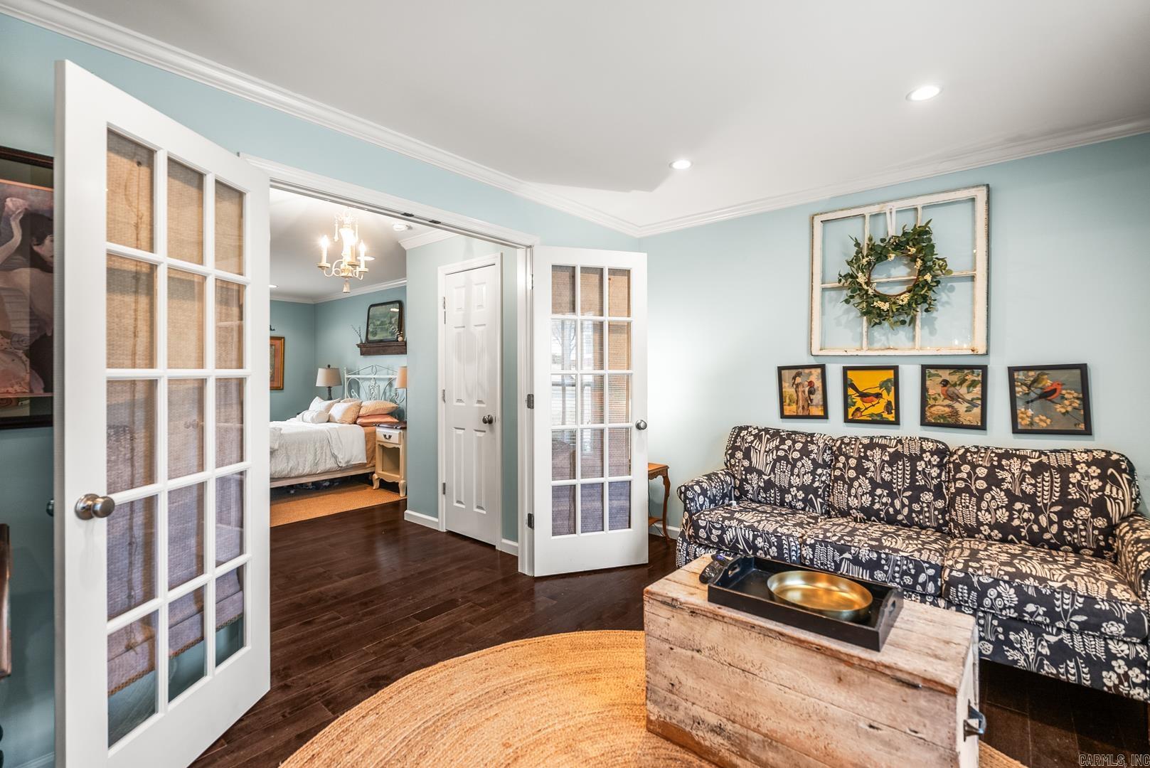 HALL COVE - Residential