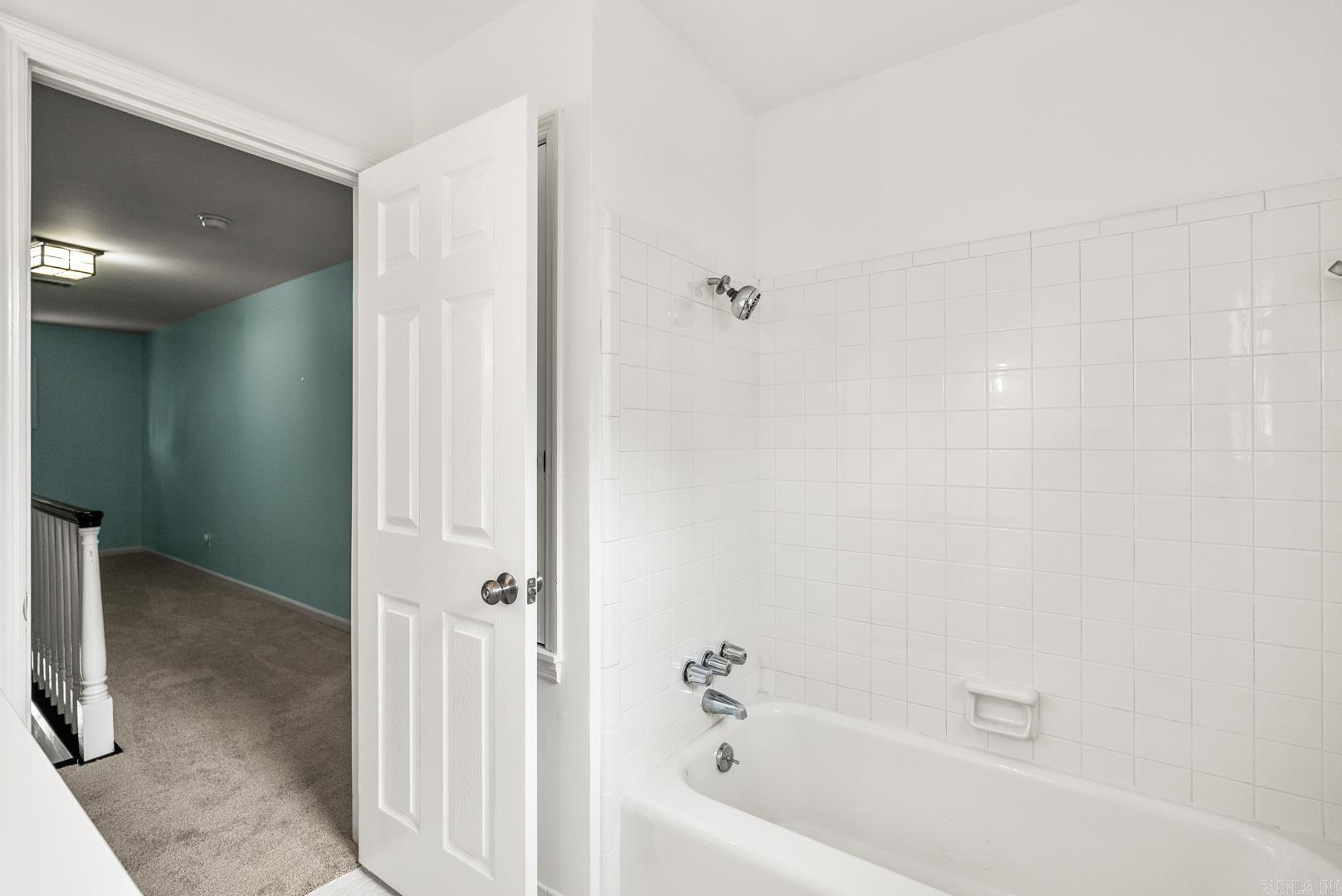 HALL COVE - Residential