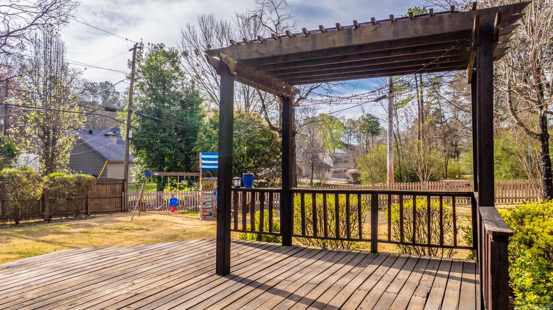 HALL COVE - Residential